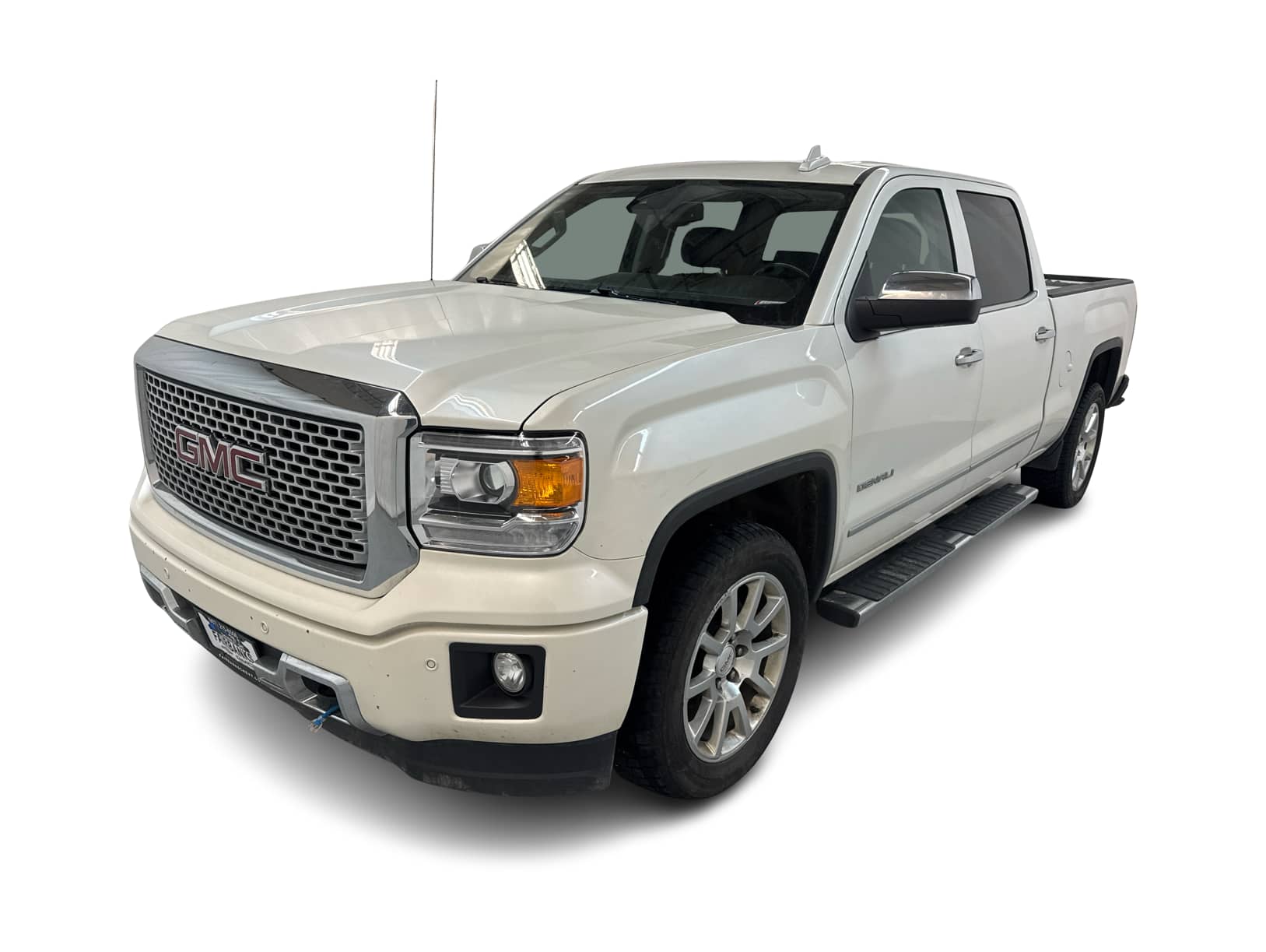 2015 GMC Sierra 1500 Denali Hero Image