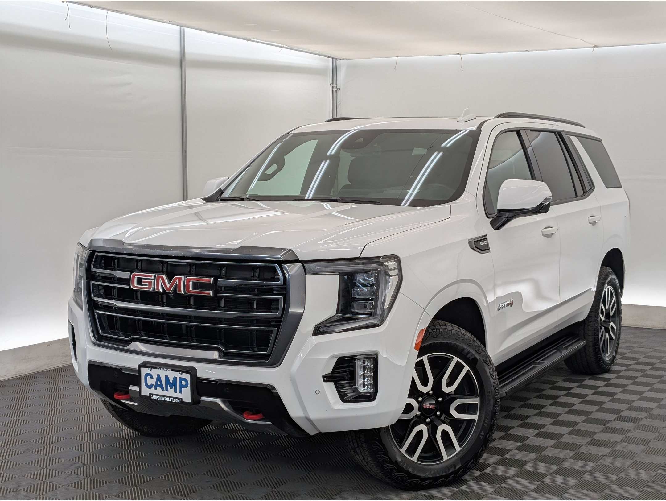 2023 GMC Yukon AT4's photo