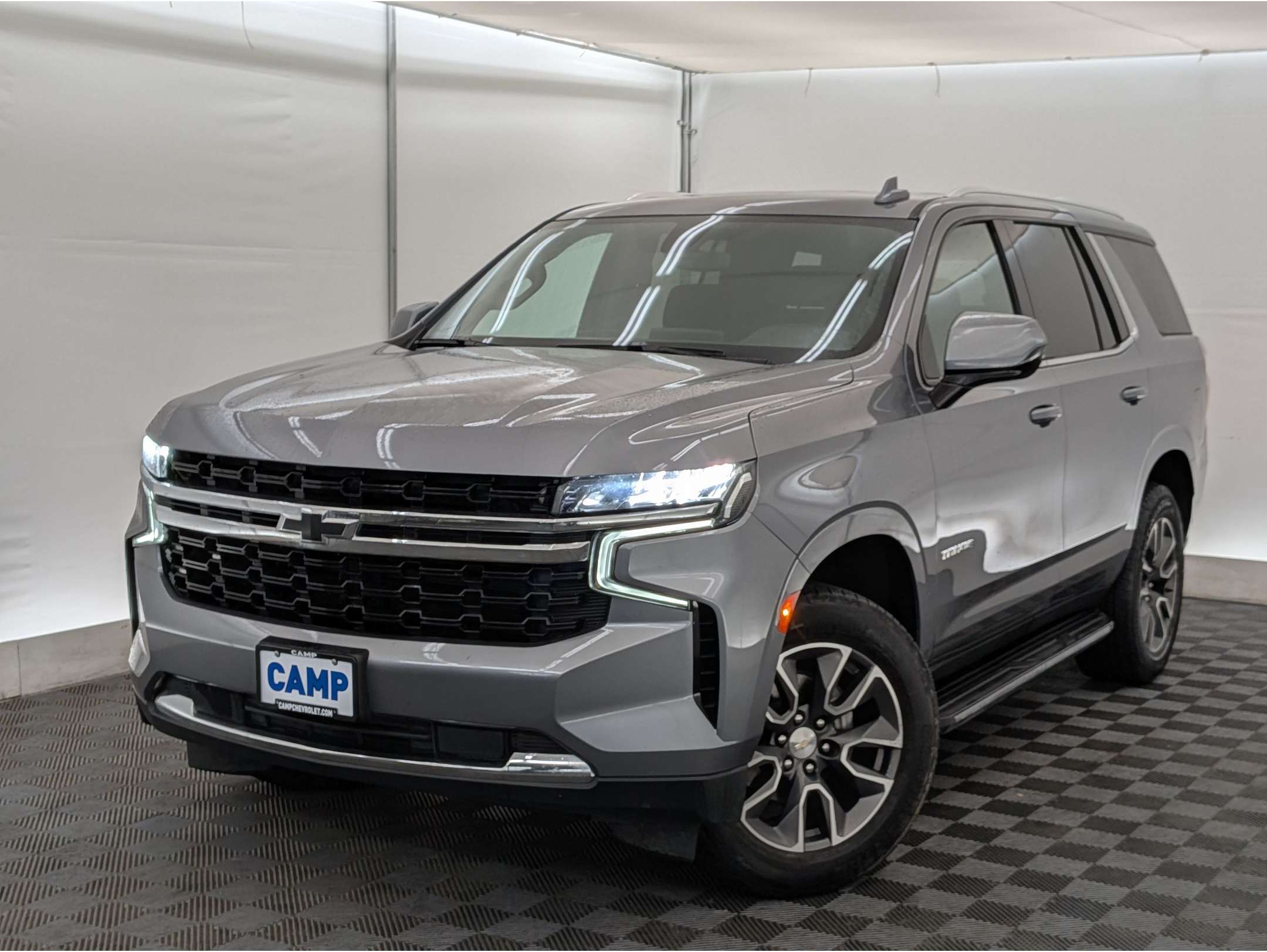 2021 Chevrolet Tahoe LS's photo