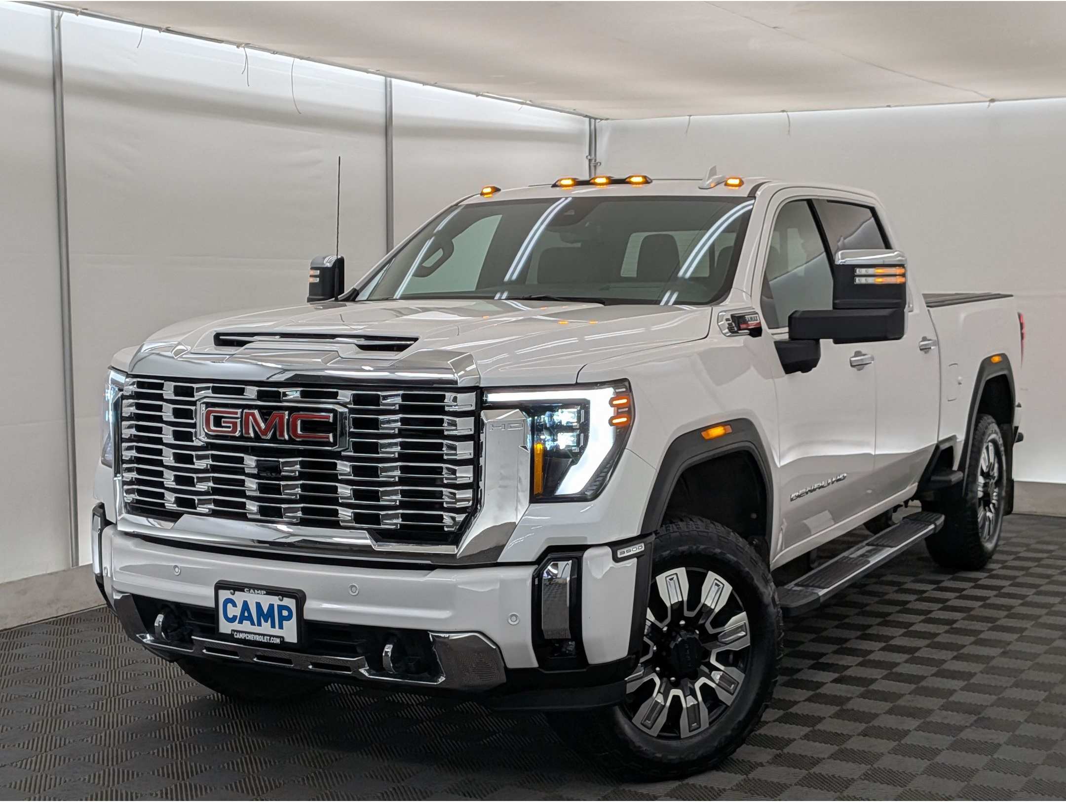 2024 GMC Sierra 3500HD Denali's photo