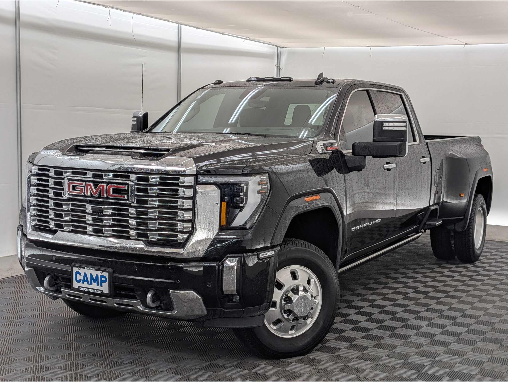 2024 GMC Sierra 3500HD Denali's photo