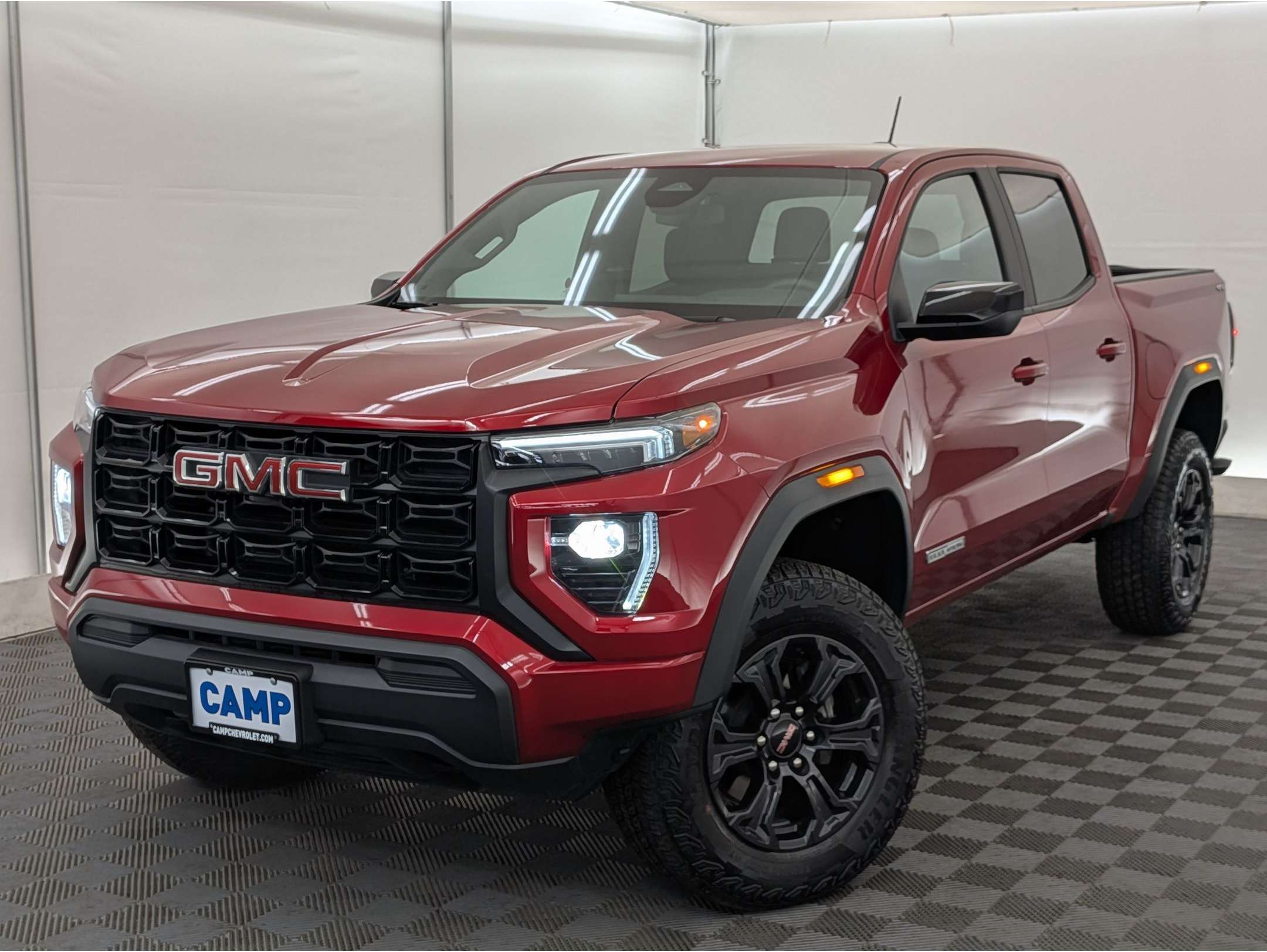 2024 GMC Canyon Elevation's photo