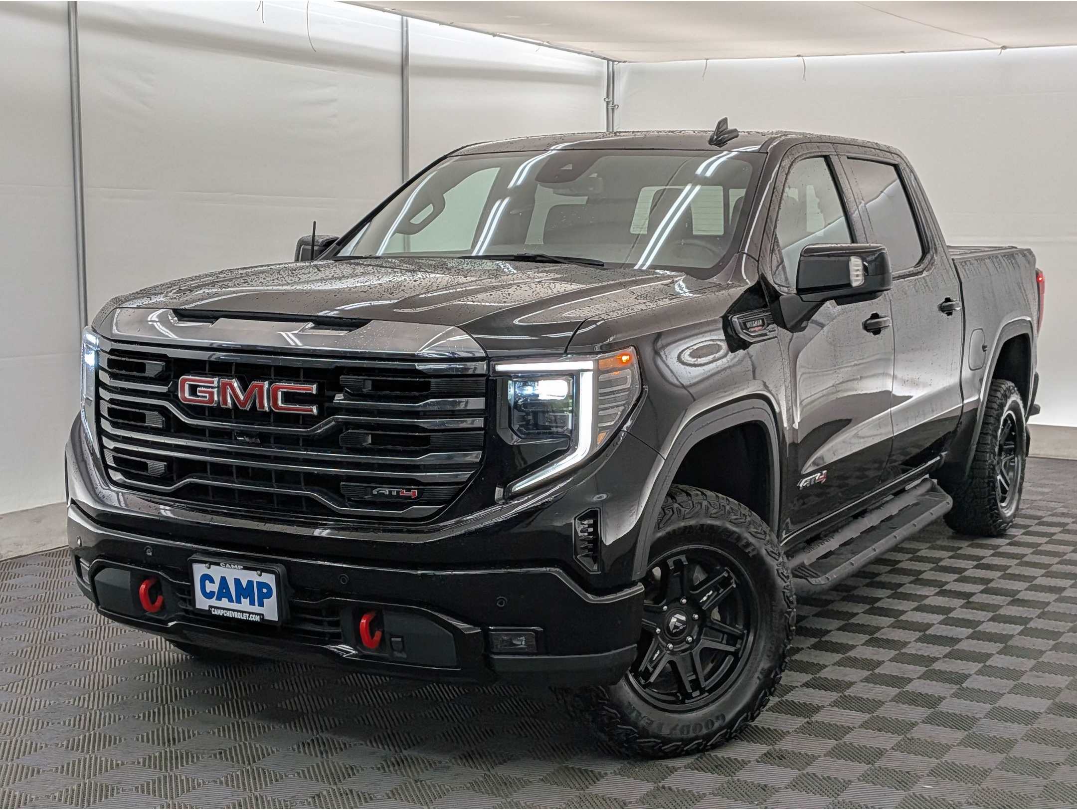 2023 GMC Sierra 1500 AT4's photo