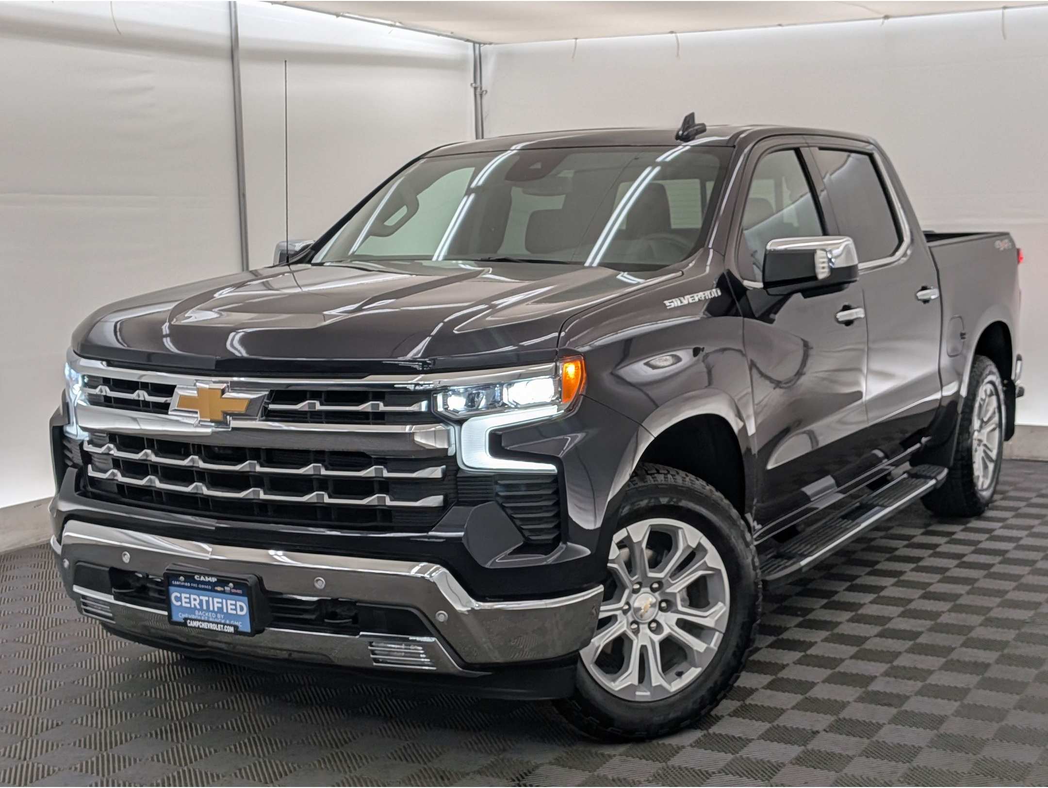 2024 Chevrolet Silverado 1500 LTZ's photo