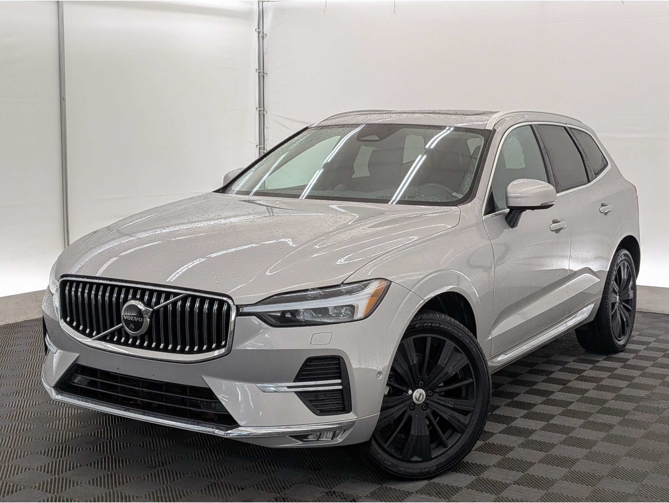 2022 Volvo XC60 Inscription