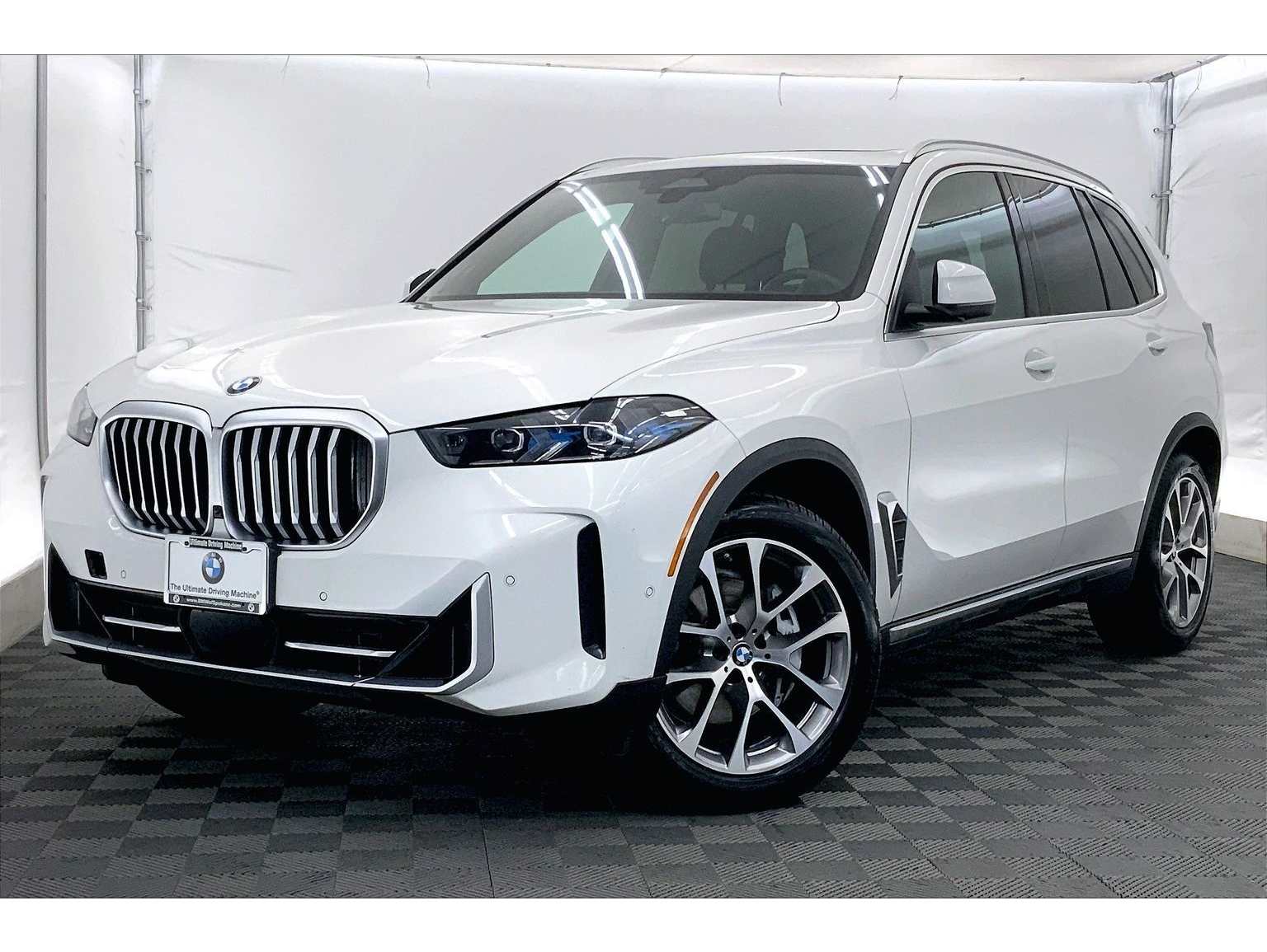 2024 BMW X5 40i's photo