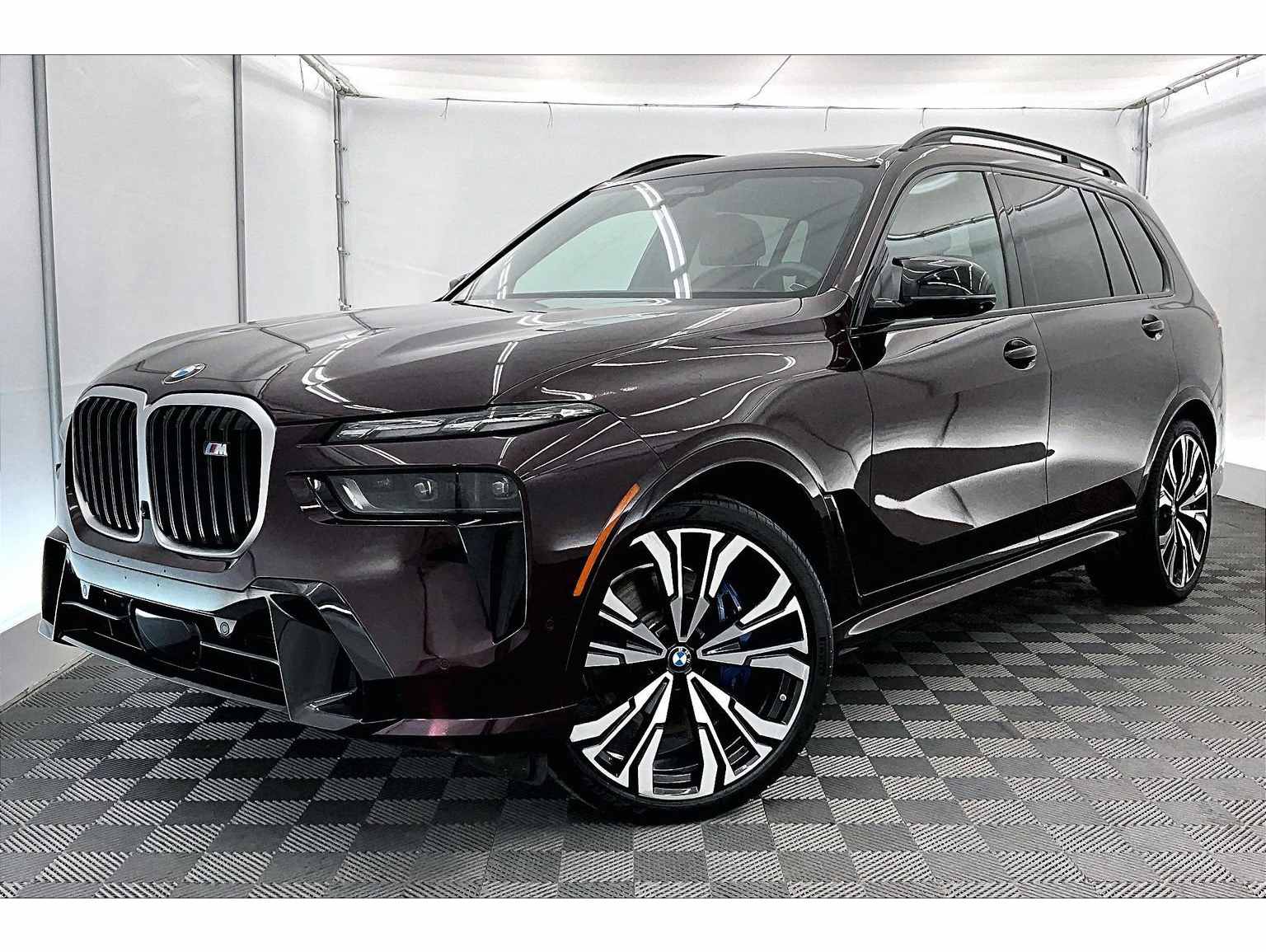 2025 BMW X7