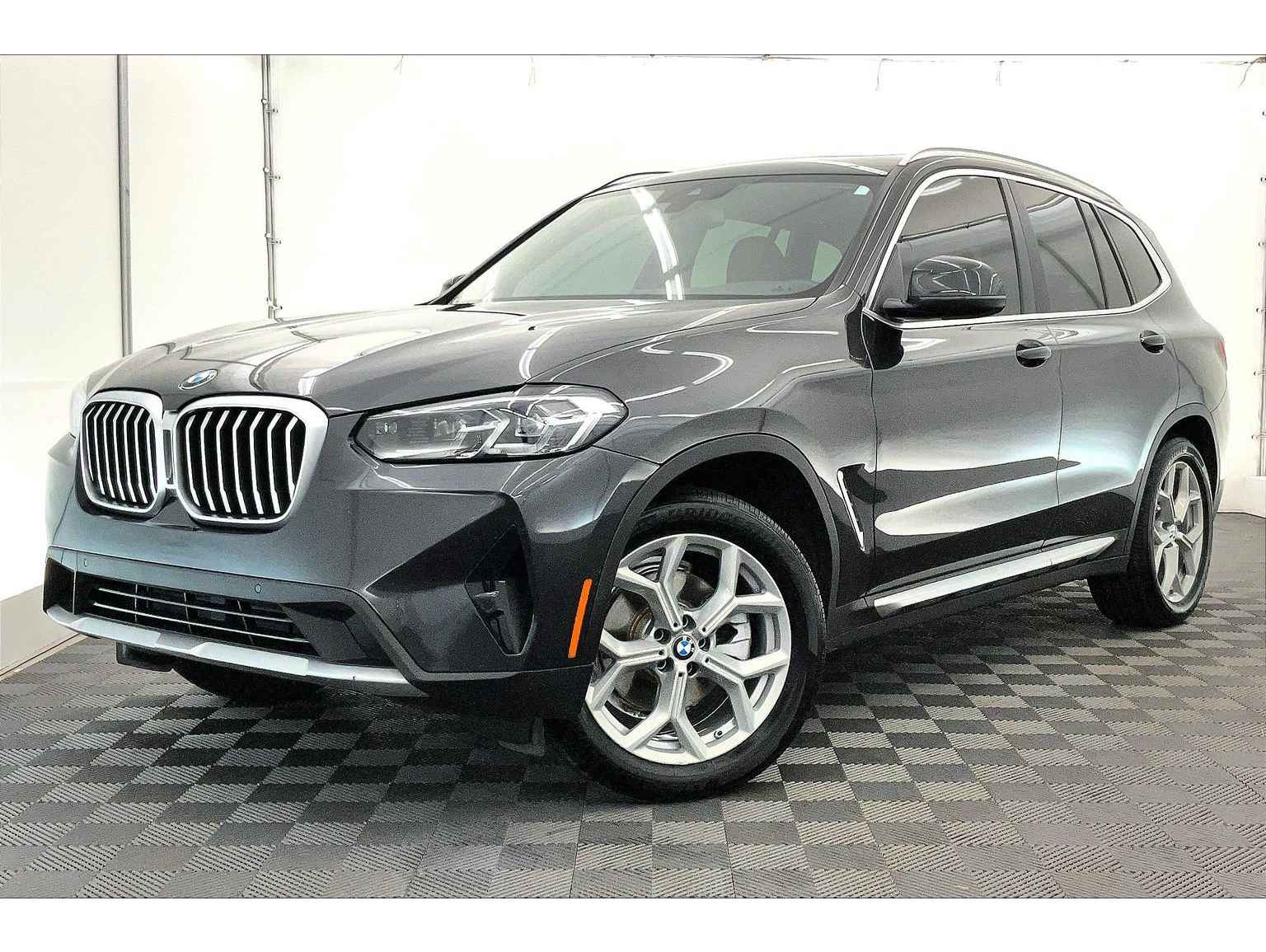 2023 BMW X3 30i