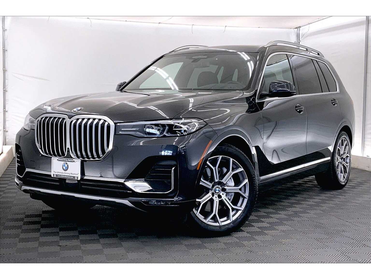 2022 BMW X7 40i
