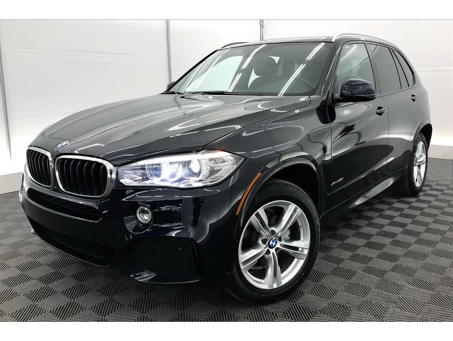 2017 BMW X5 xDrive35i's photo