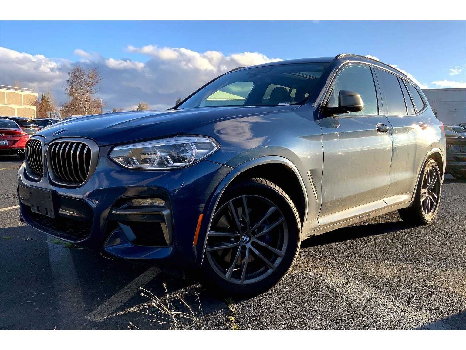 2020 BMW X3 40i's photo