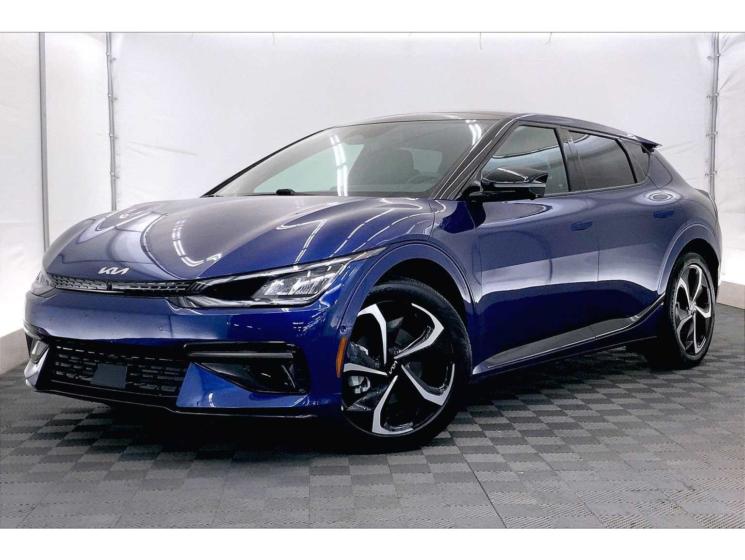 2023 Kia EV6 GT-Line's photo