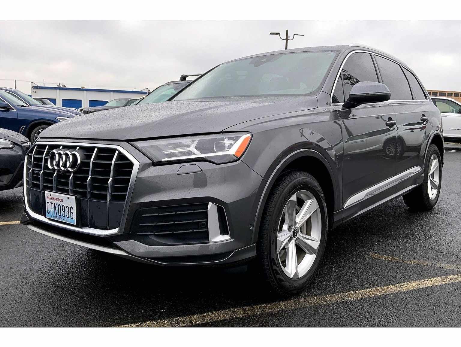 2021 Audi Q7 Premium's photo