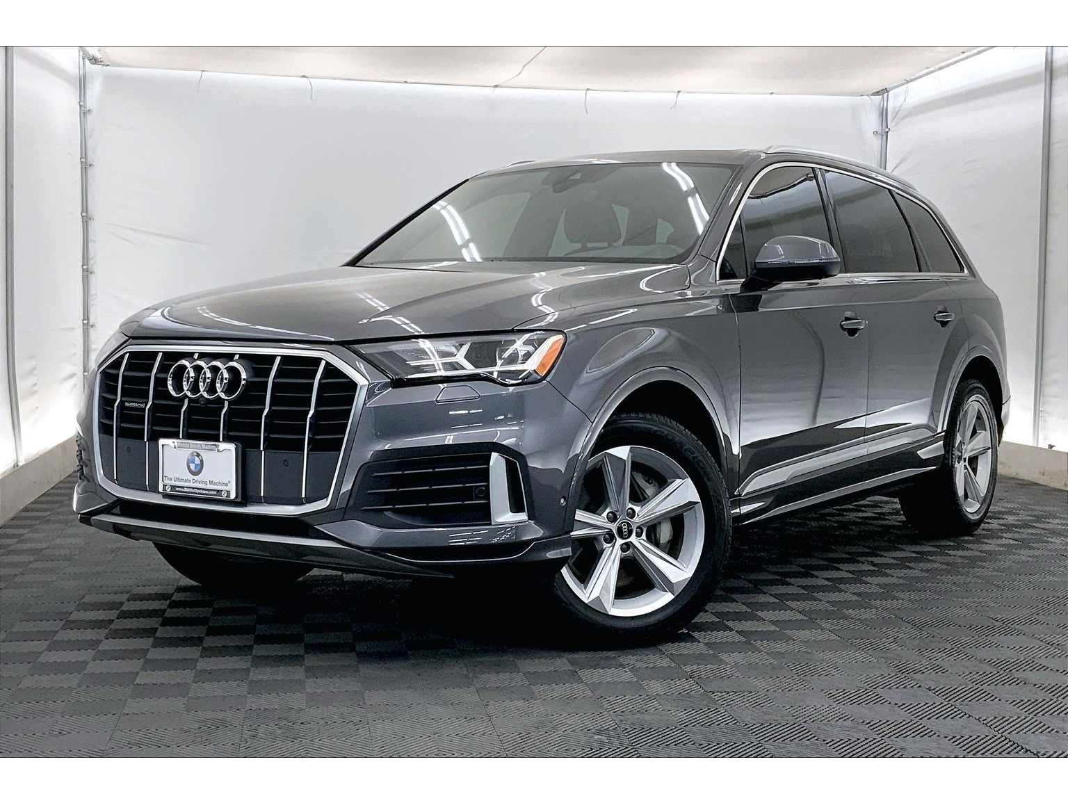 2021 Audi Q7 Premium's photo