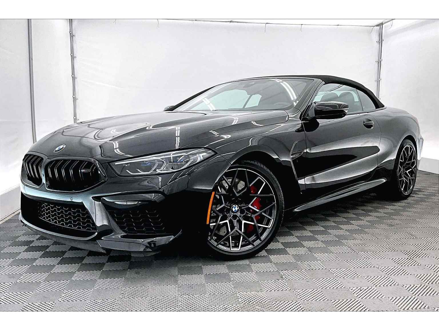 2025 BMW M8 Convertible M8