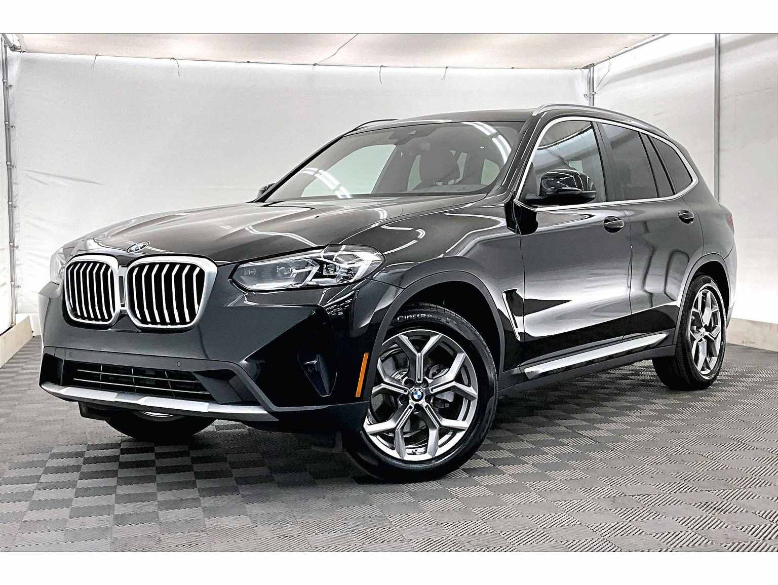 2024 BMW X3 30i