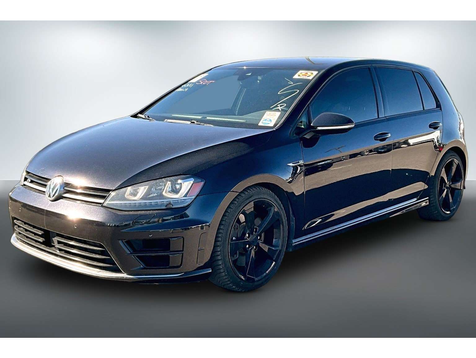 2017 Volkswagen Golf R Base