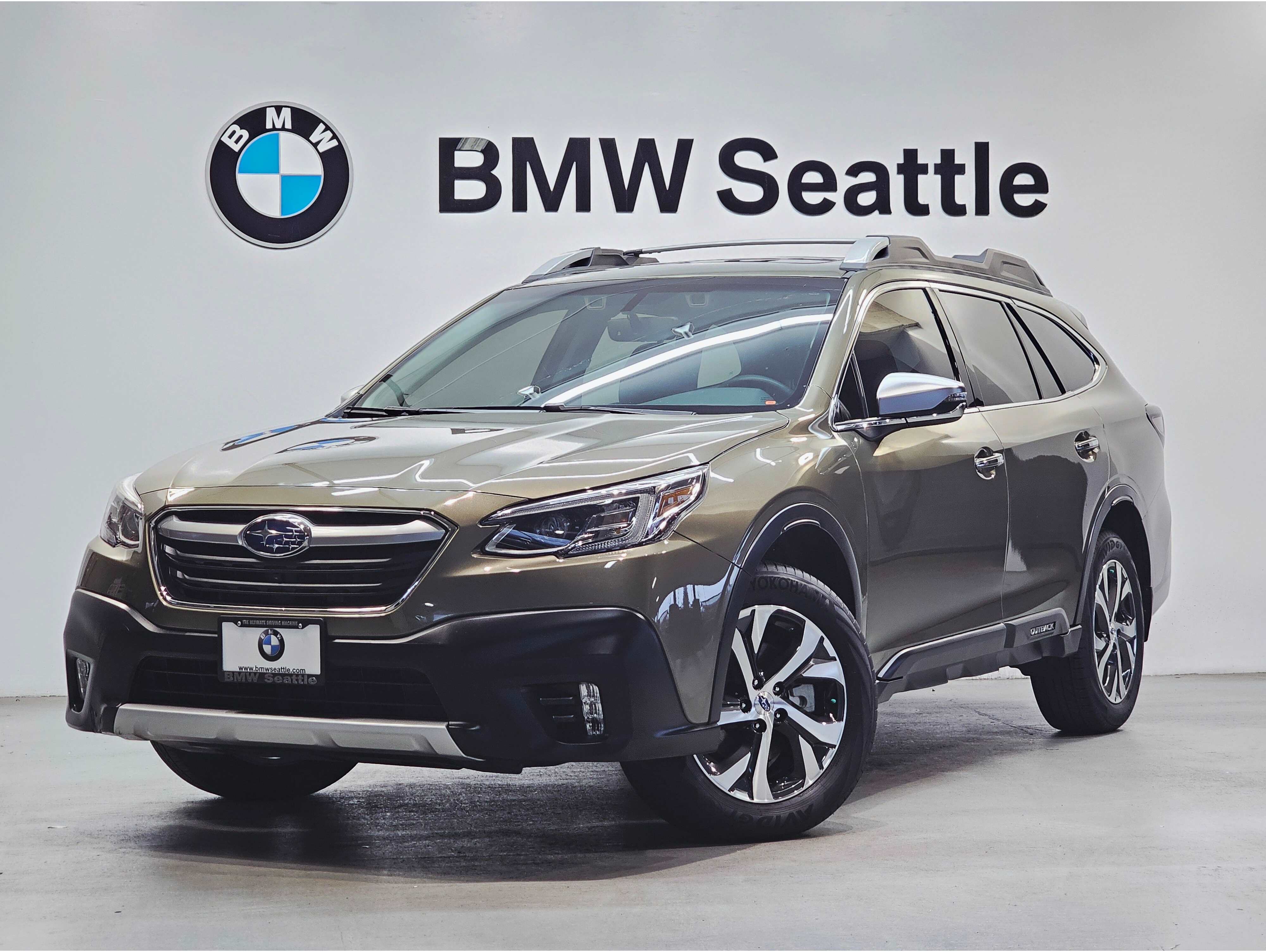 2021 Subaru Outback Touring's photo