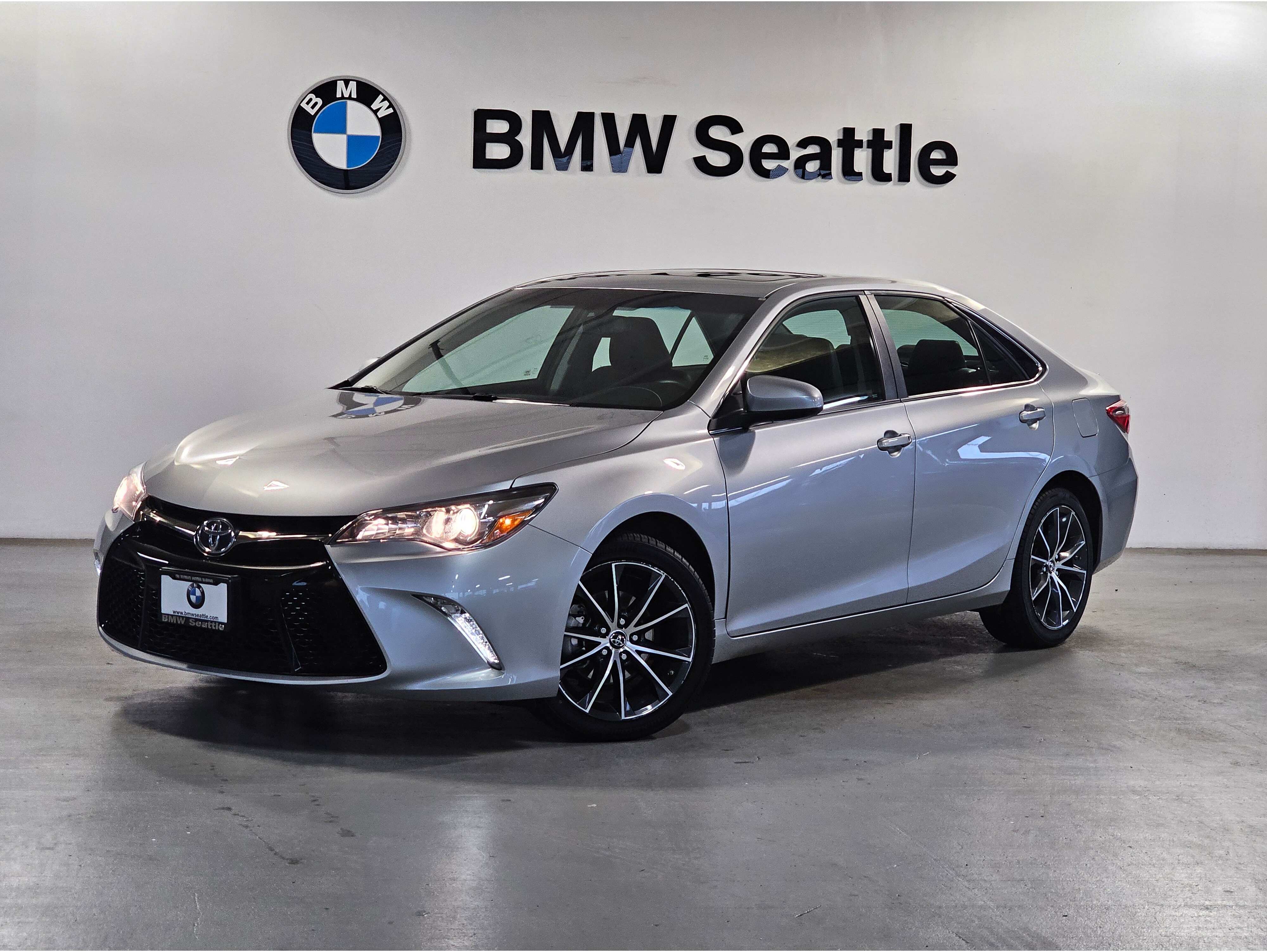 2016 Toyota Camry XSE