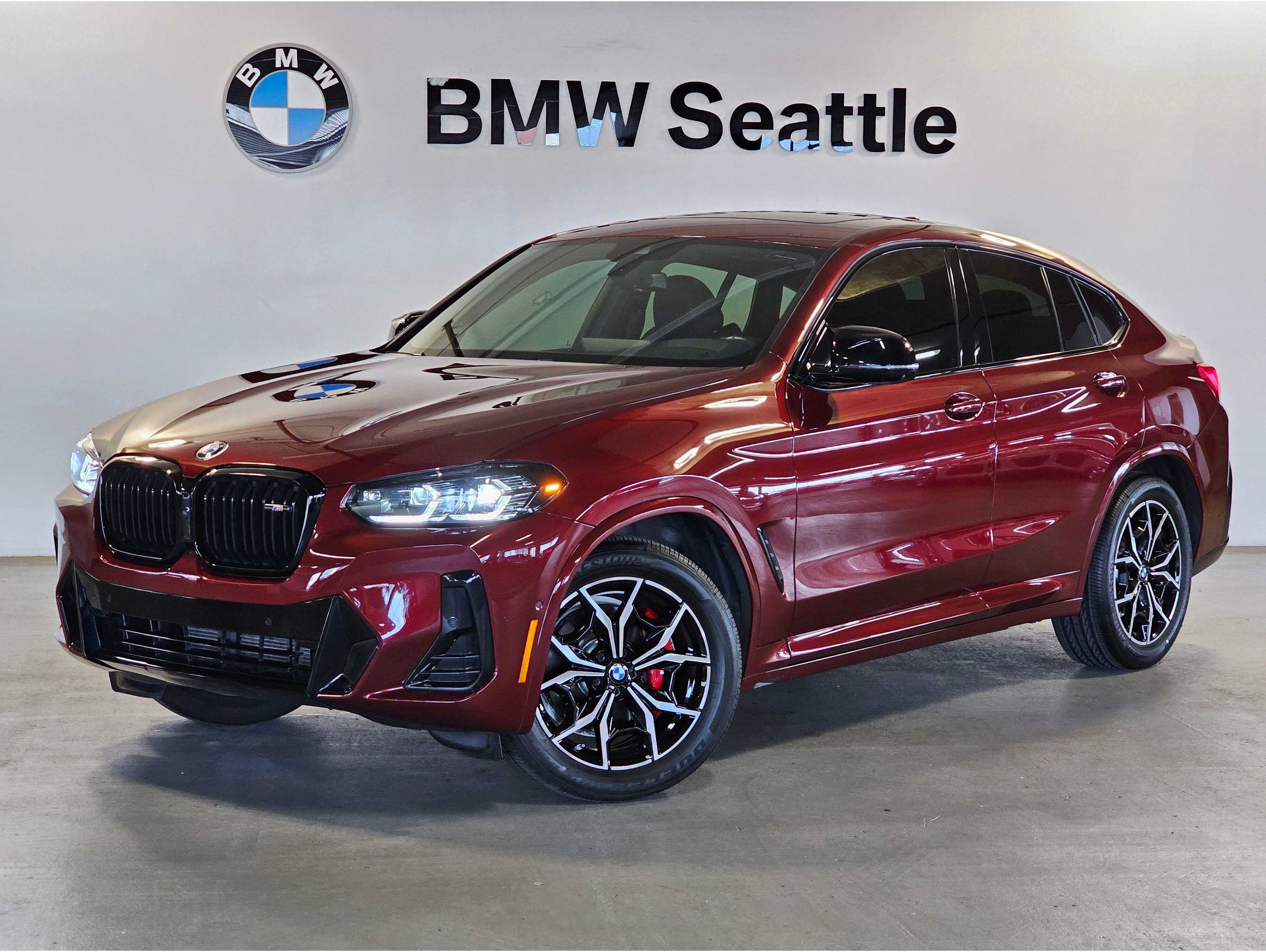 2023 BMW X4