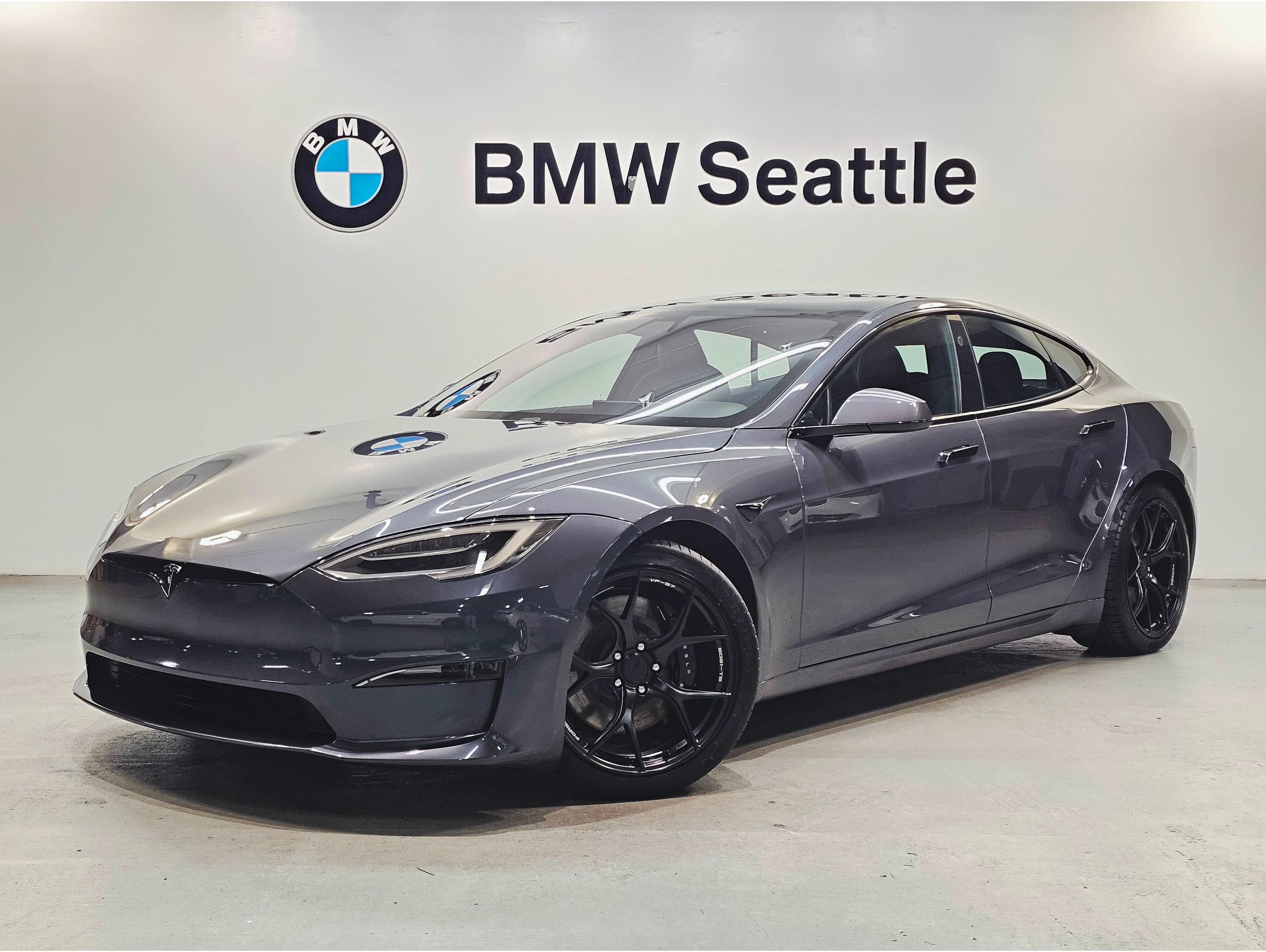 2021 Tesla Model S Plaid's photo