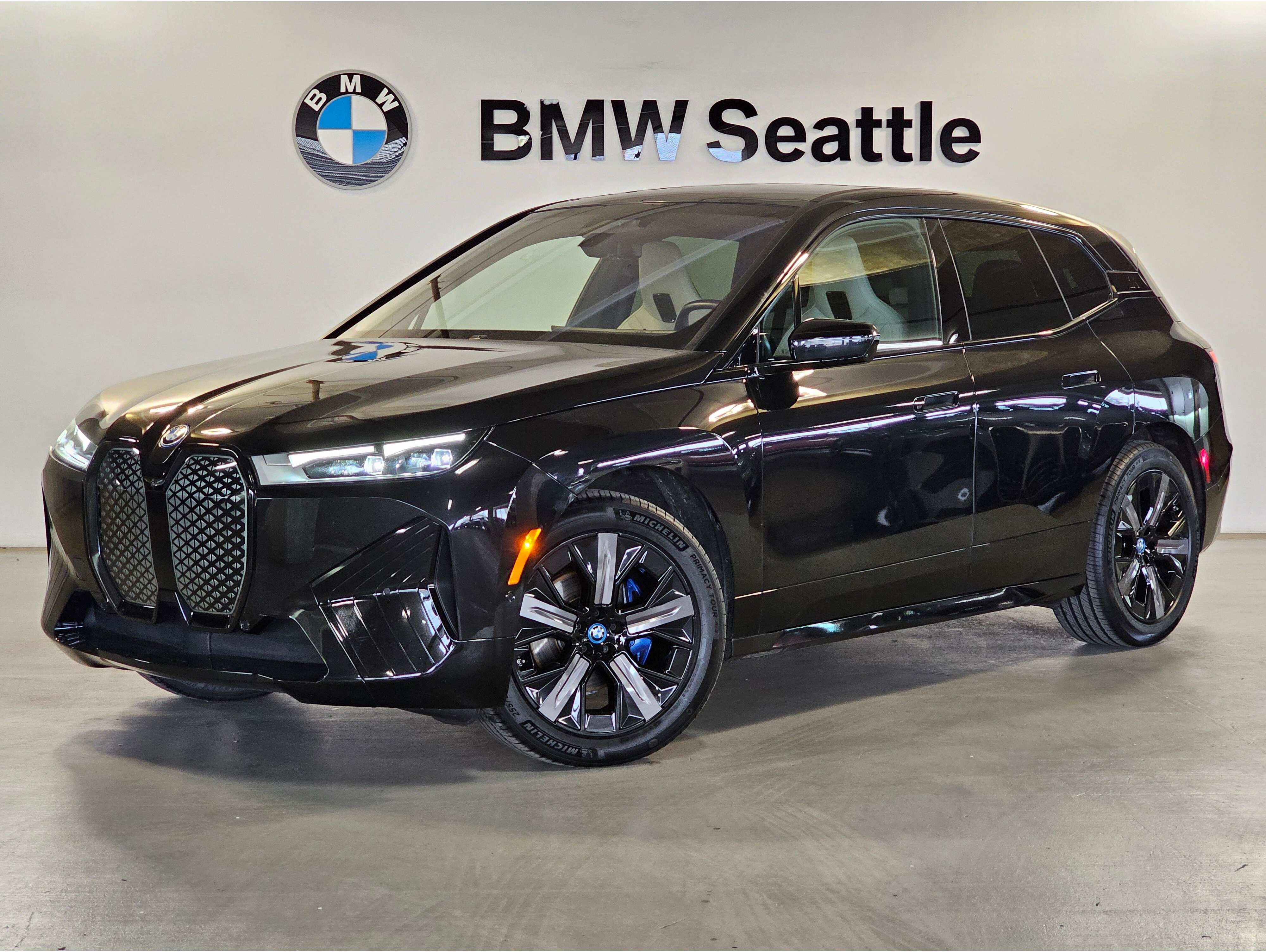 2024 BMW iX Base