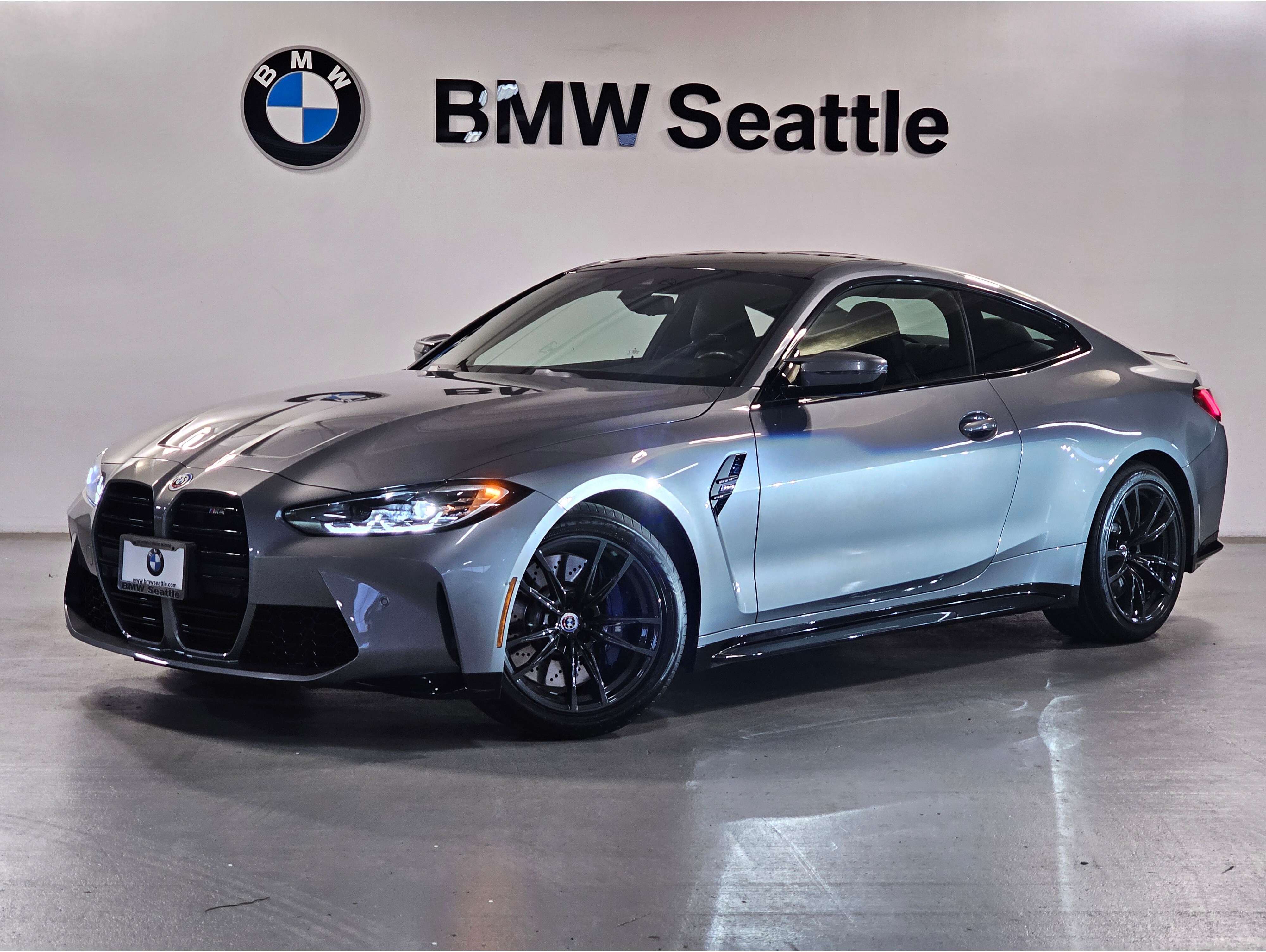 2023 BMW M4 Coupe