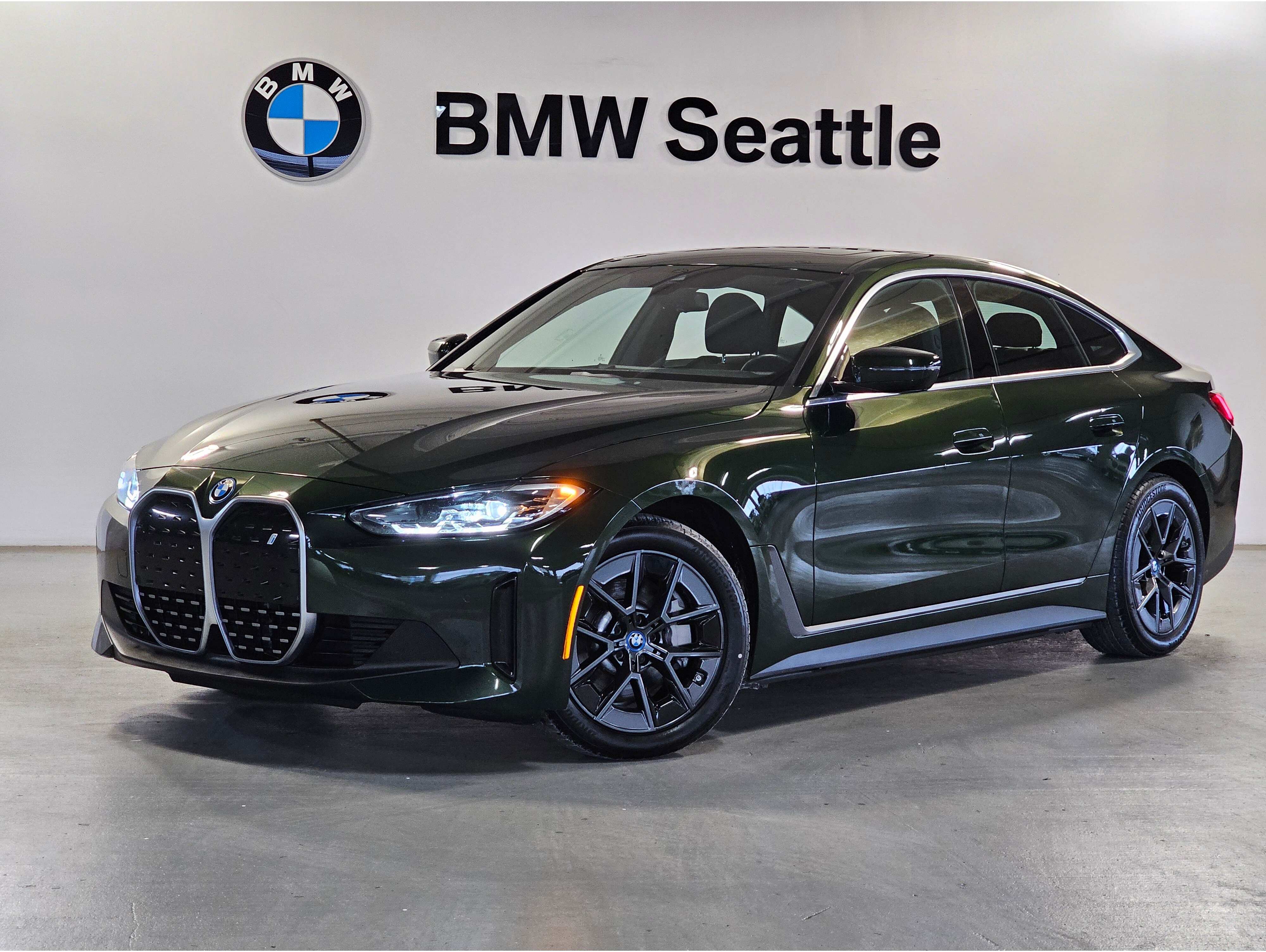 2023 BMW i4