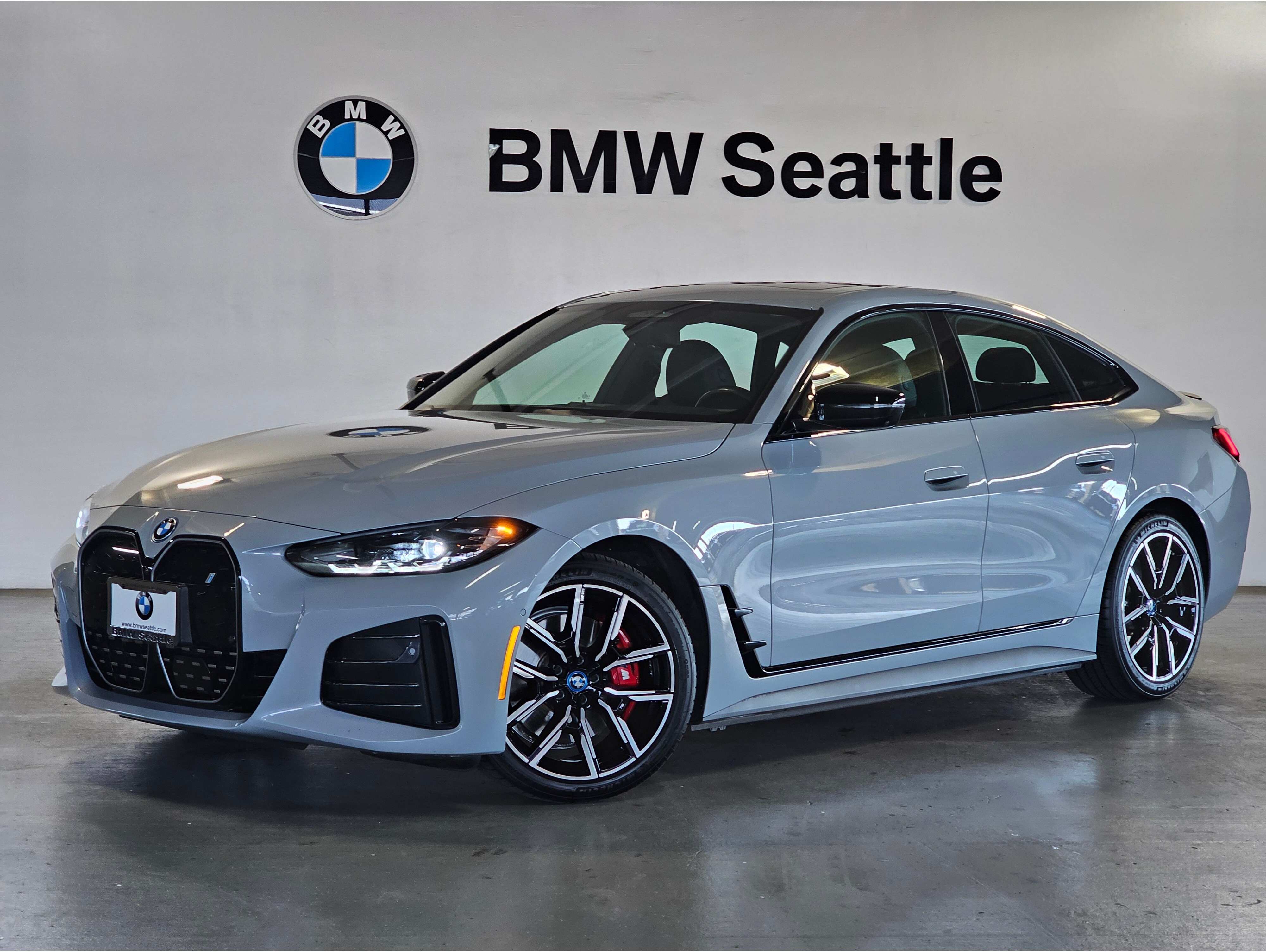 2024 BMW i4