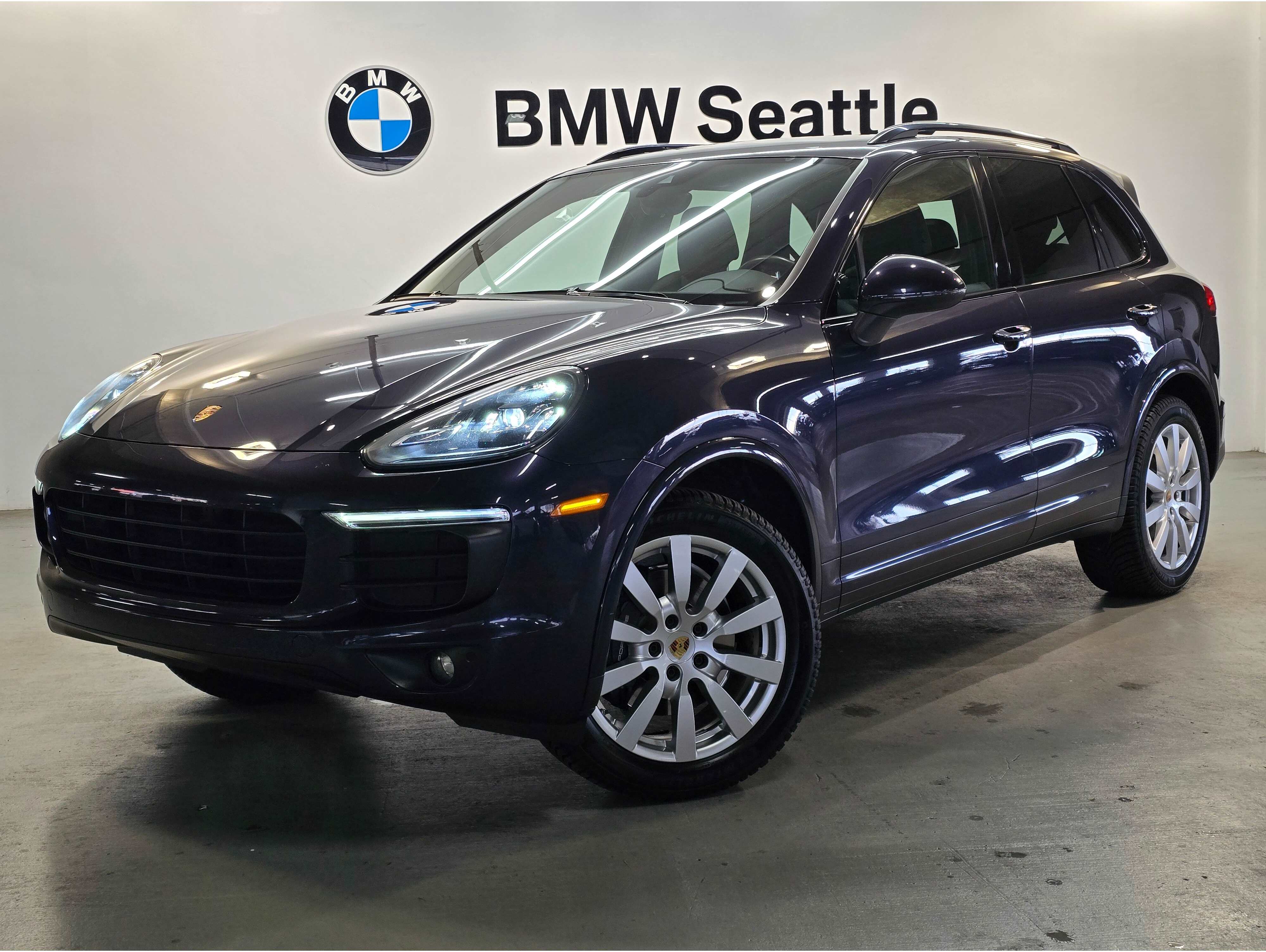 2017 Porsche Cayenne Platinum Edition