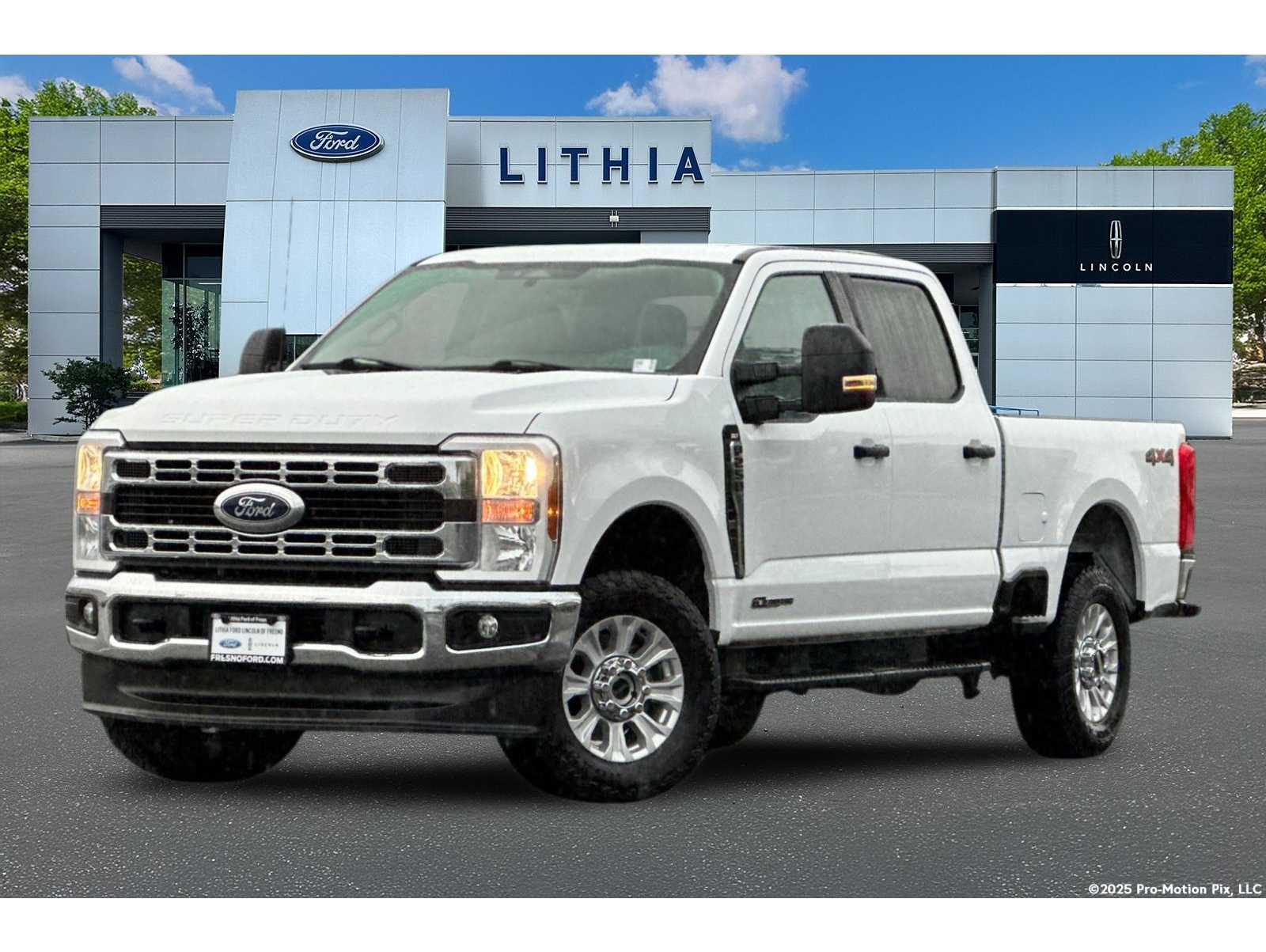 2024 Ford F-250 Super Duty XLT's photo