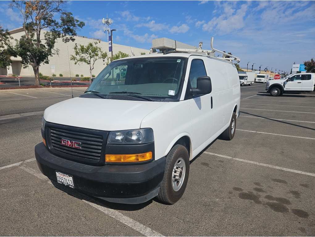 2023 GMC Savana Cargo