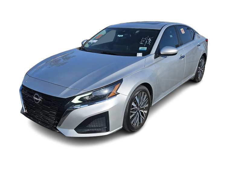 Thumbnail: 2023 Nissan Altima - 1