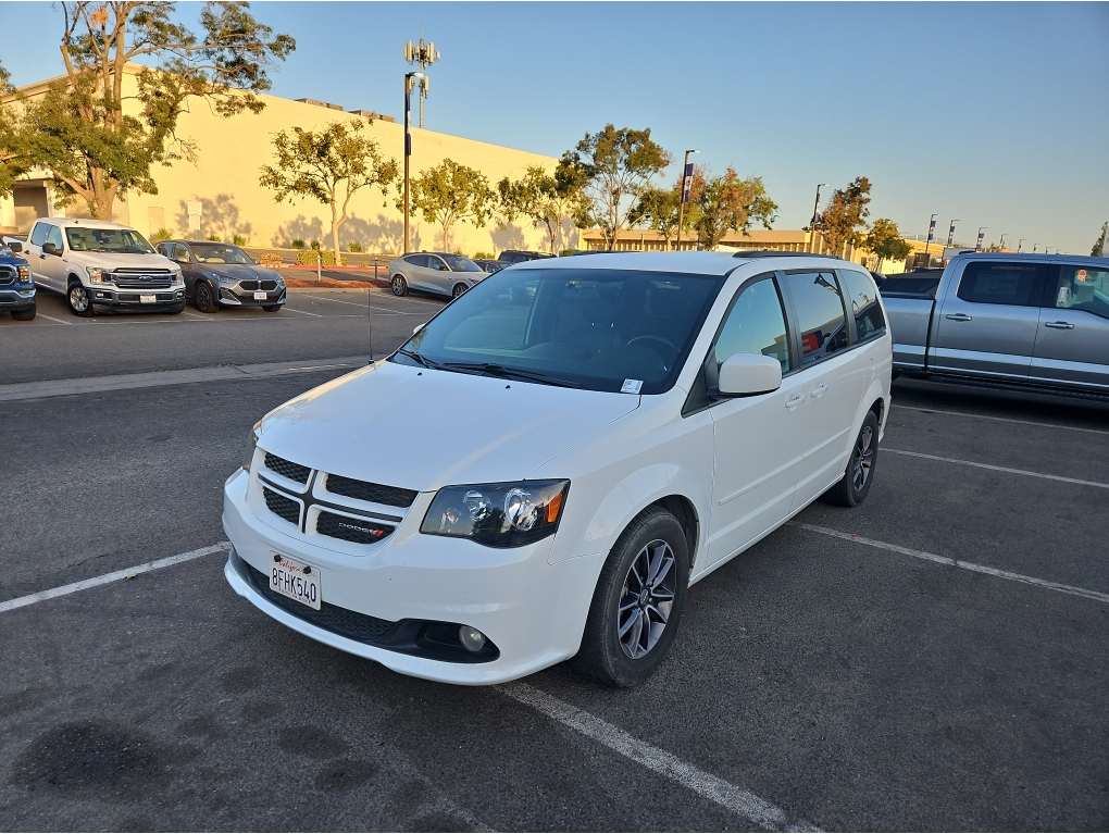 2016 Dodge Grand Caravan R/T