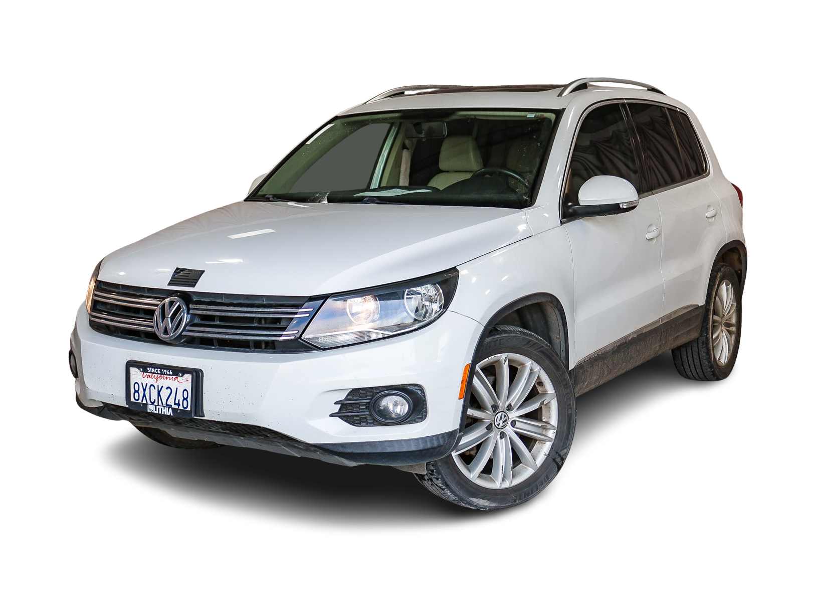 2015 Volkswagen Tiguan SEL Hero Image