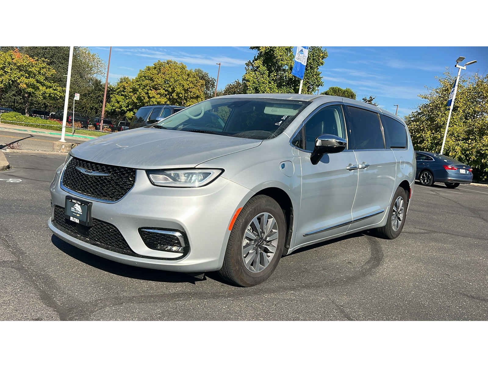 2023 Chrysler Pacifica Hybrid