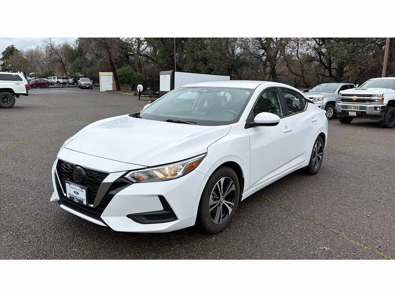 2022 Nissan Sentra SV's photo