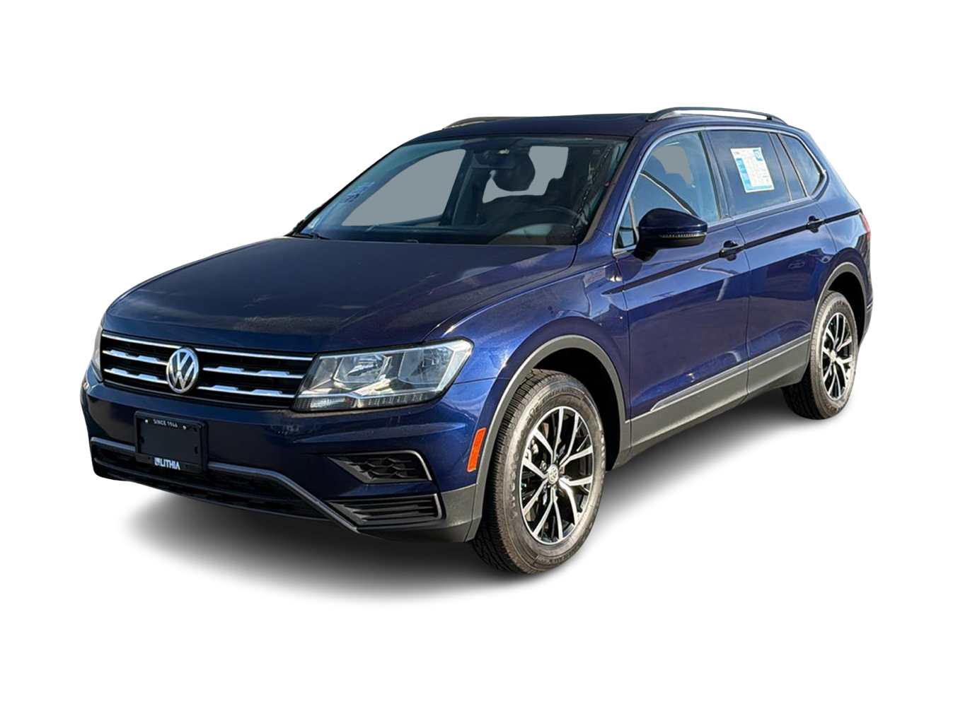 Thumbnail: 2021 Volkswagen Tiguan - 1