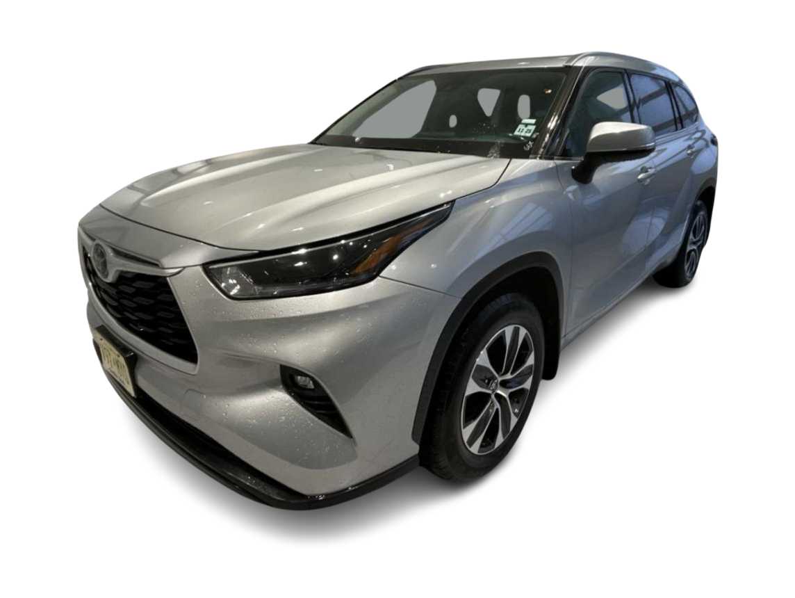 2021 Toyota Highlander XLE -
                Redding, CA