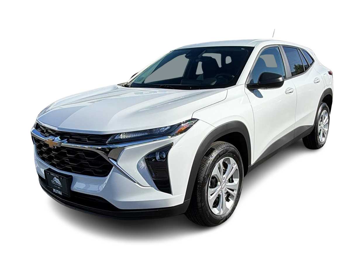 Thumbnail: 2026 Chevrolet Trax - 1