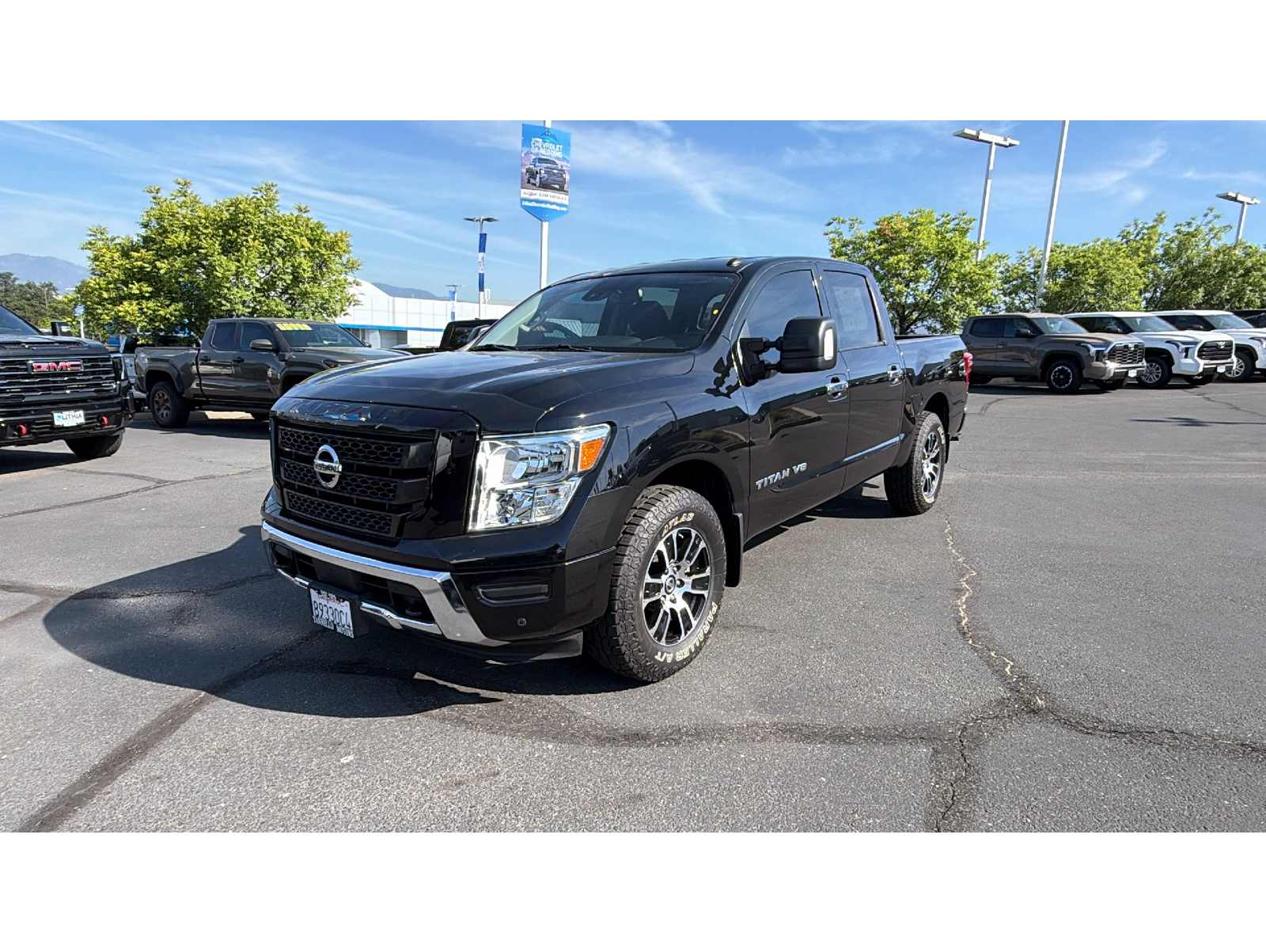 2020 Nissan Titan