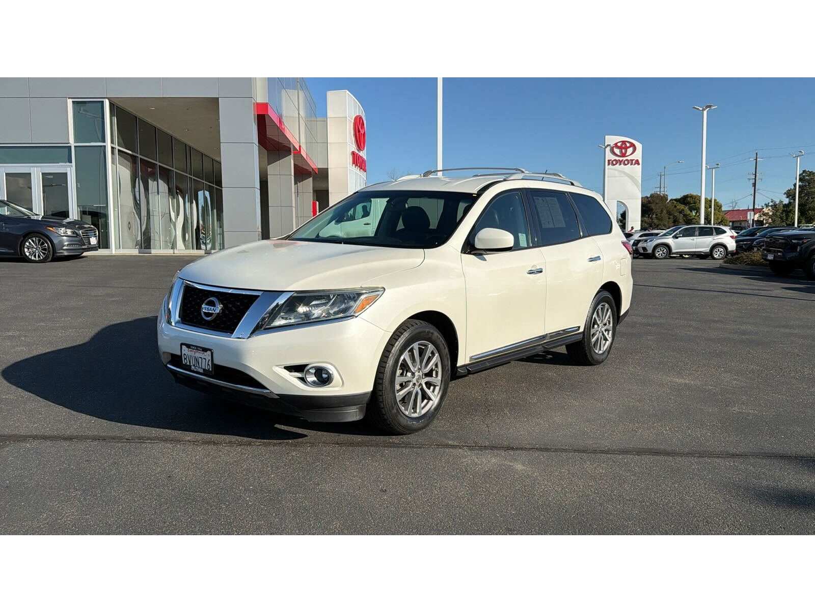 2015 Nissan Pathfinder SL