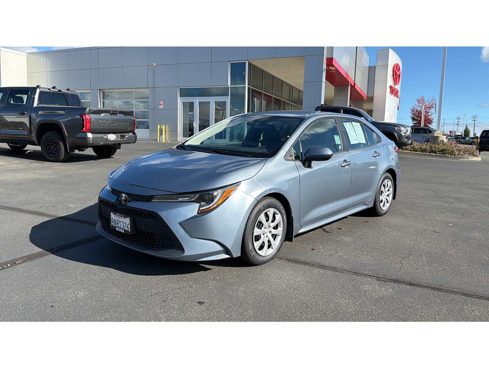 2020 Toyota Corolla LE's photo