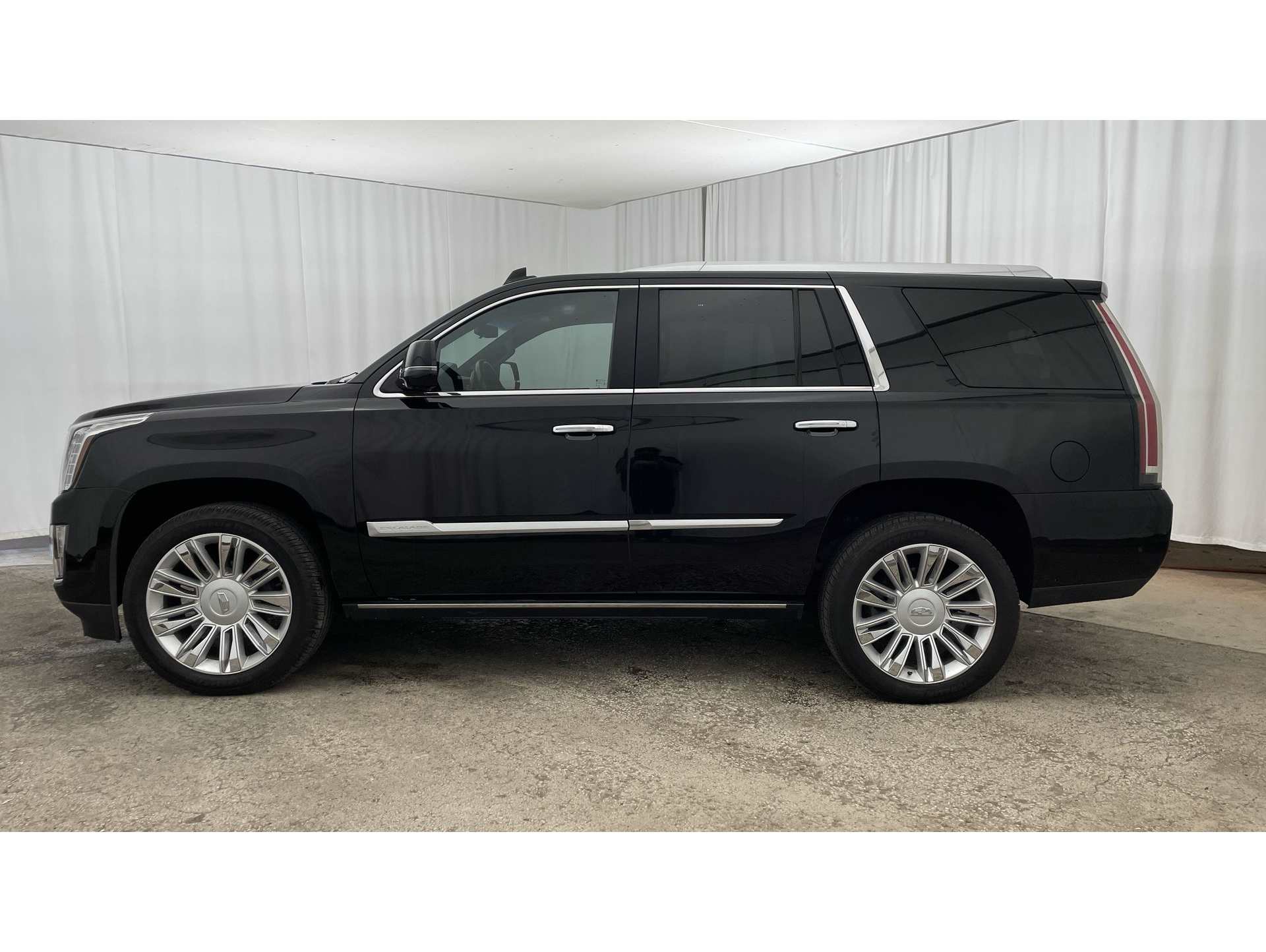 2018 Cadillac Escalade Platinum