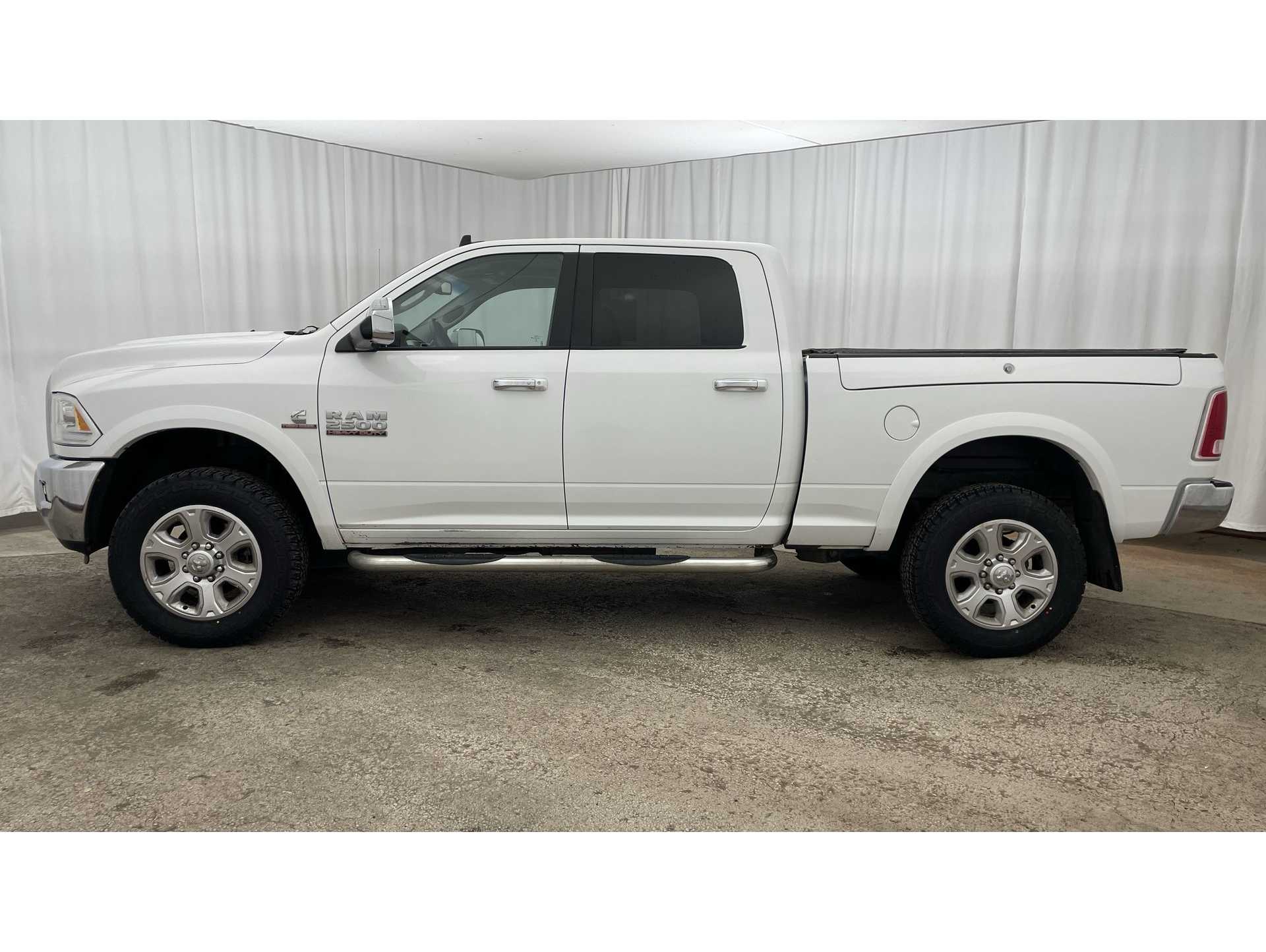 2014 RAM Ram 2500 Pickup Laramie's photo