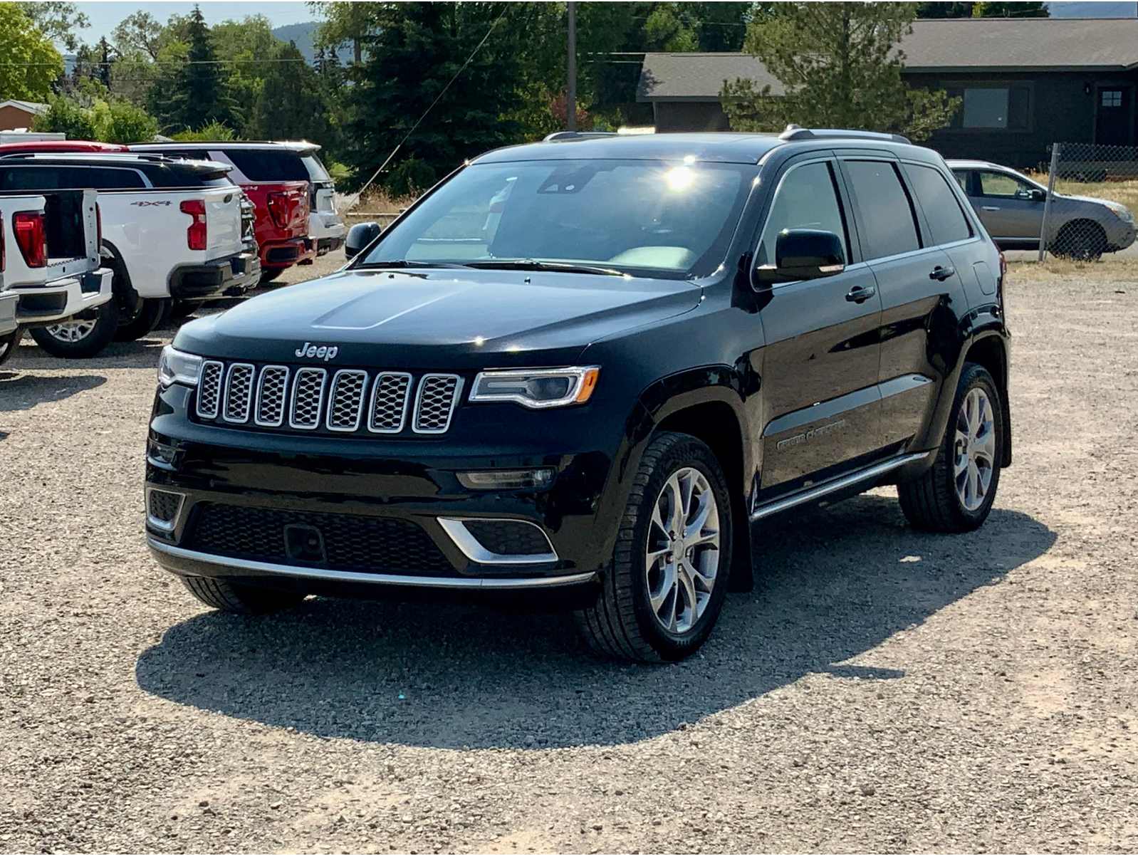2021 Jeep Grand Cherokee Summit's photo