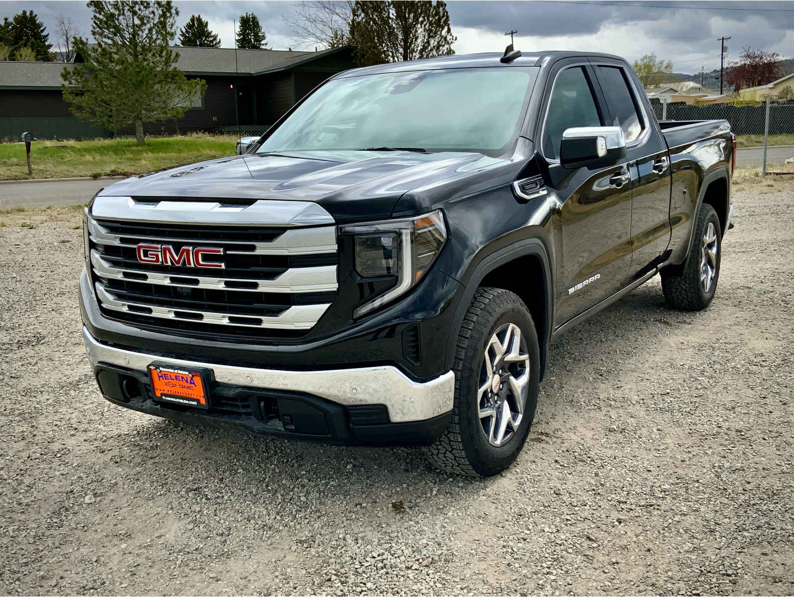 2025 GMC Sierra 1500 SLE's photo