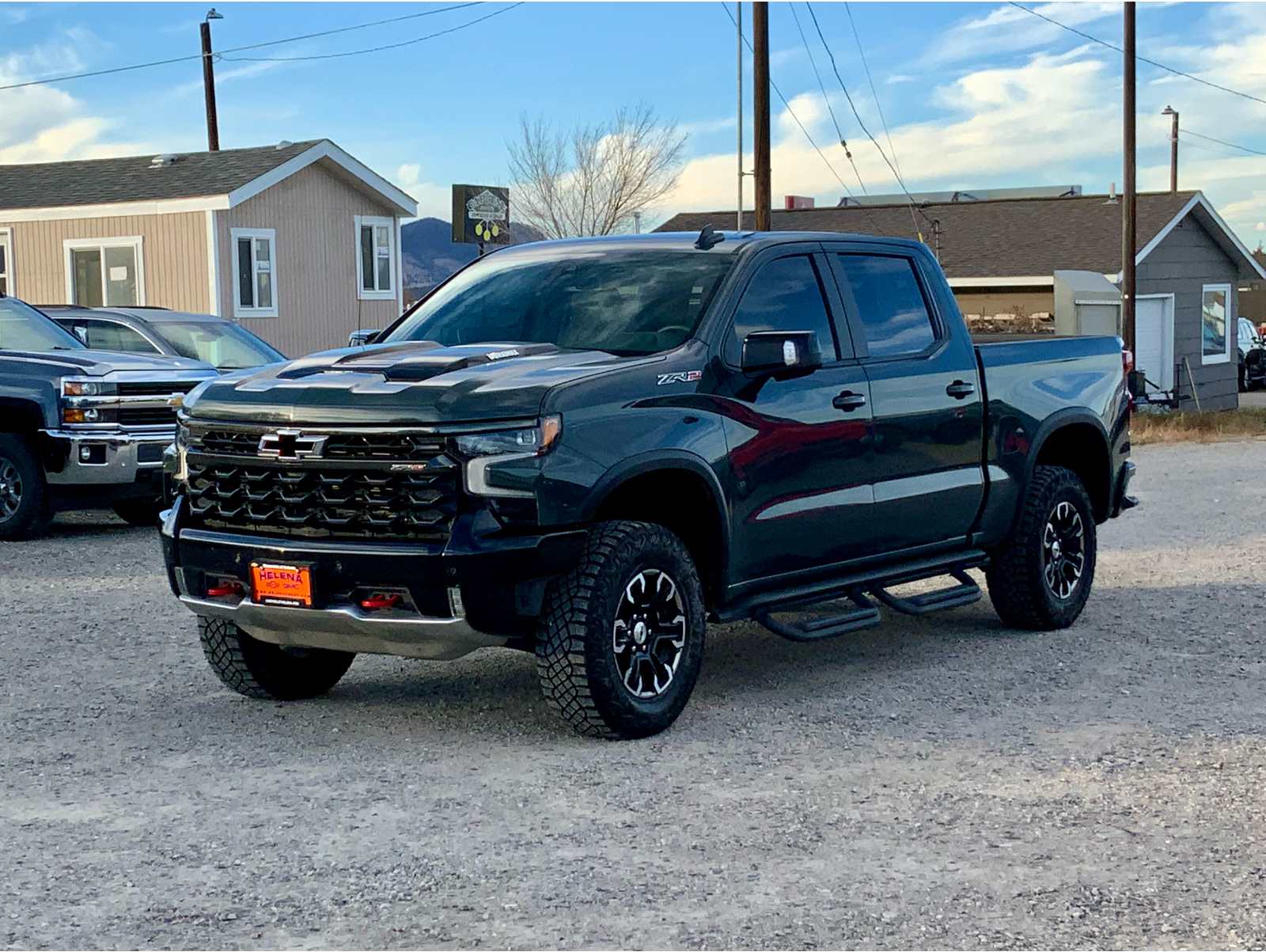 2025 Chevrolet Silverado 1500 ZR2's photo