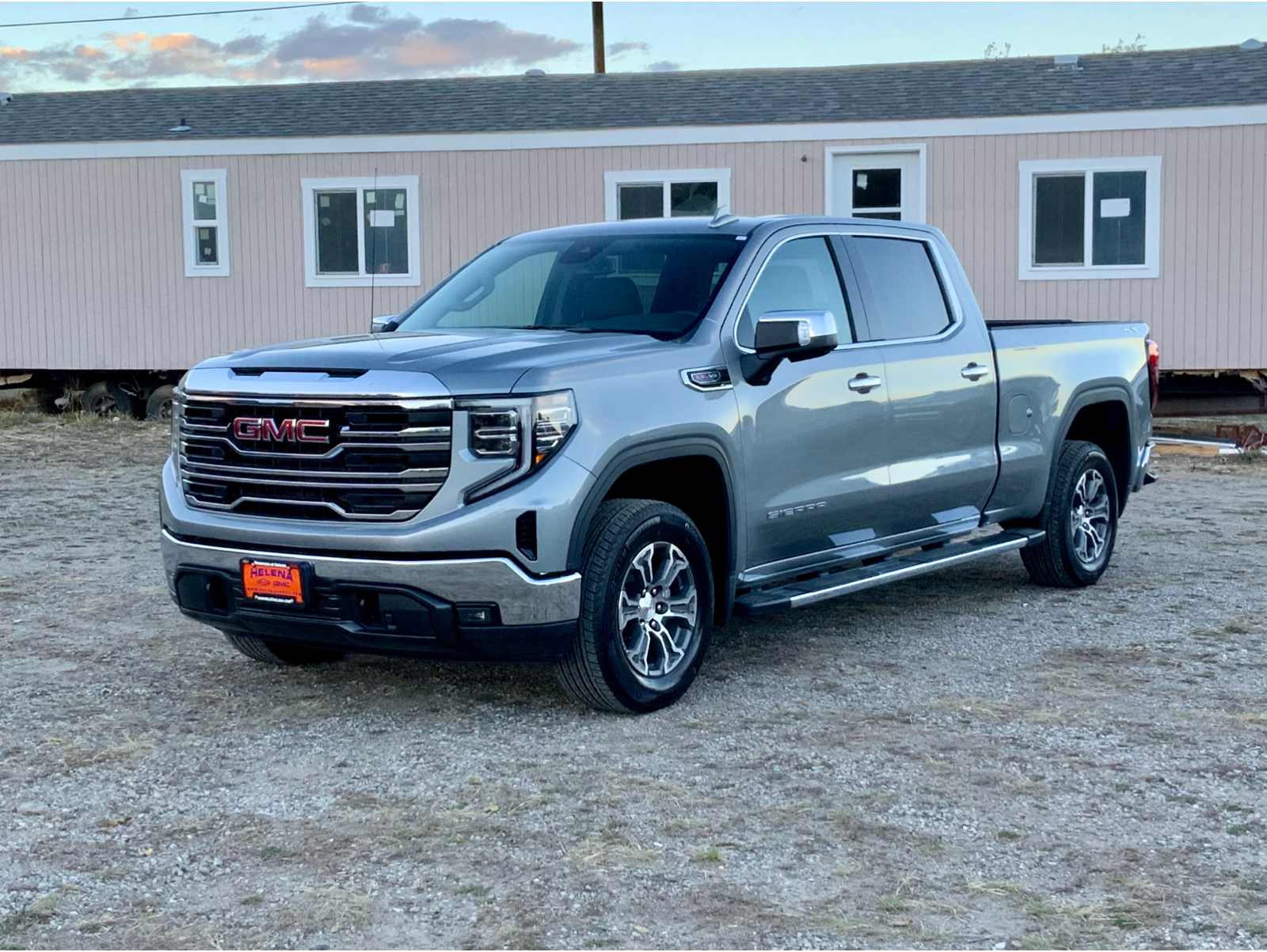 2026 GMC Sierra 1500 SLT's photo