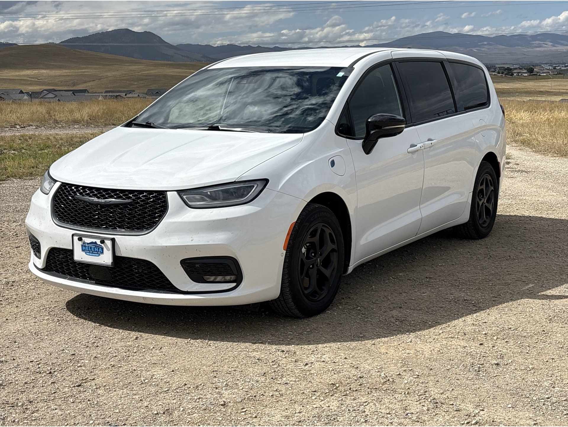 2024 Chrysler Pacifica PHEV Select
